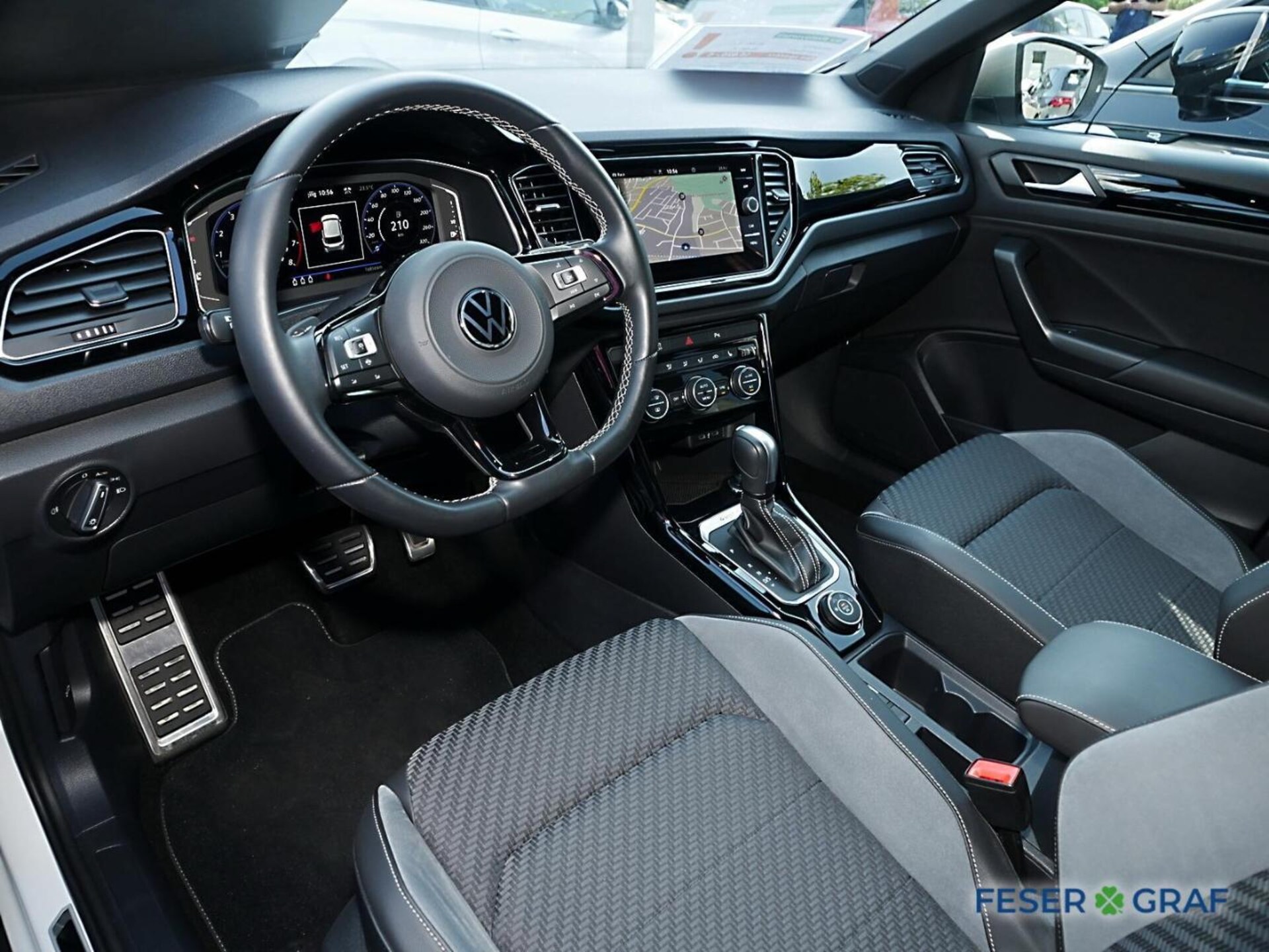Volkswagen T-Roc R