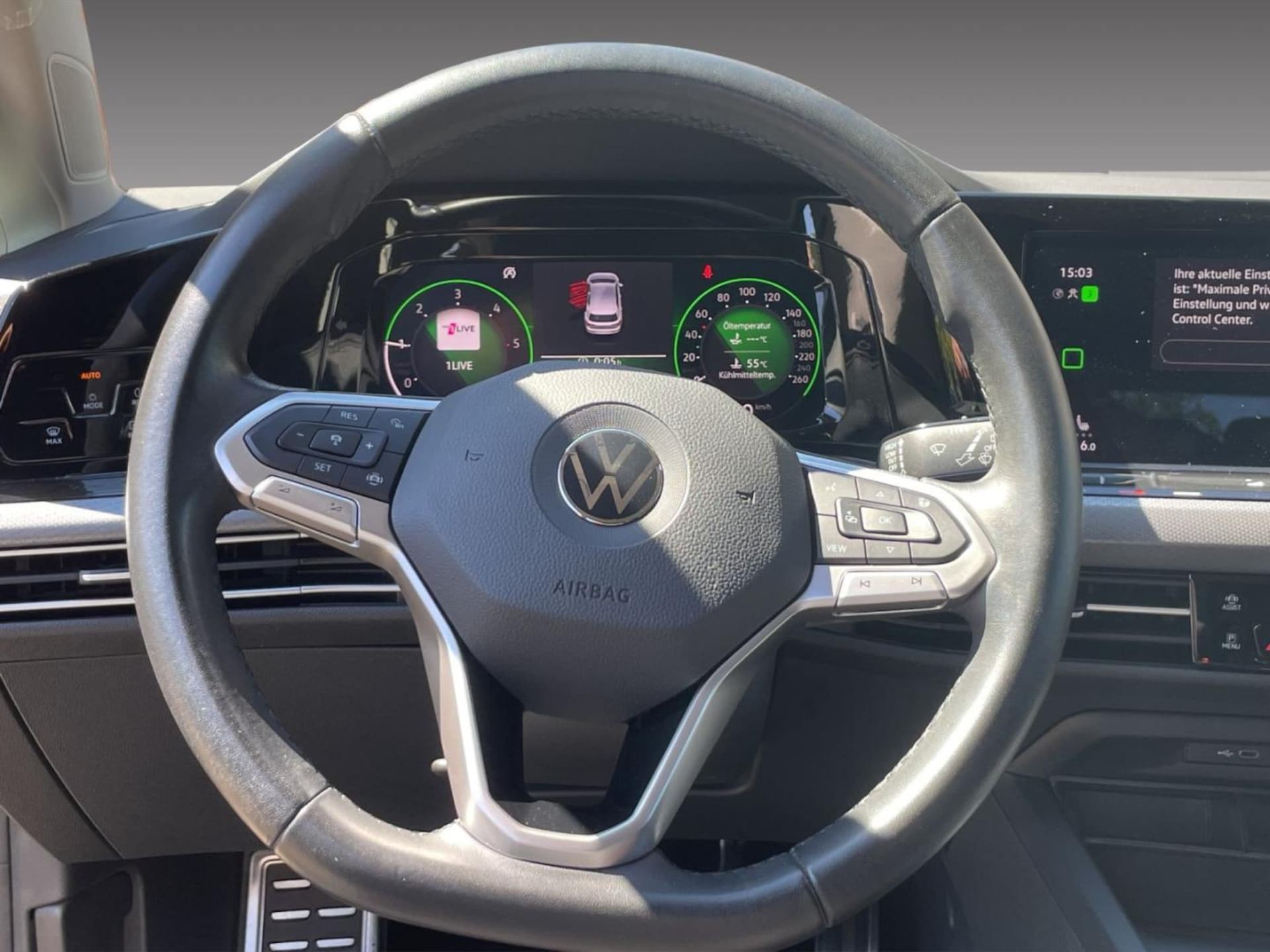 Volkswagen Golf Life