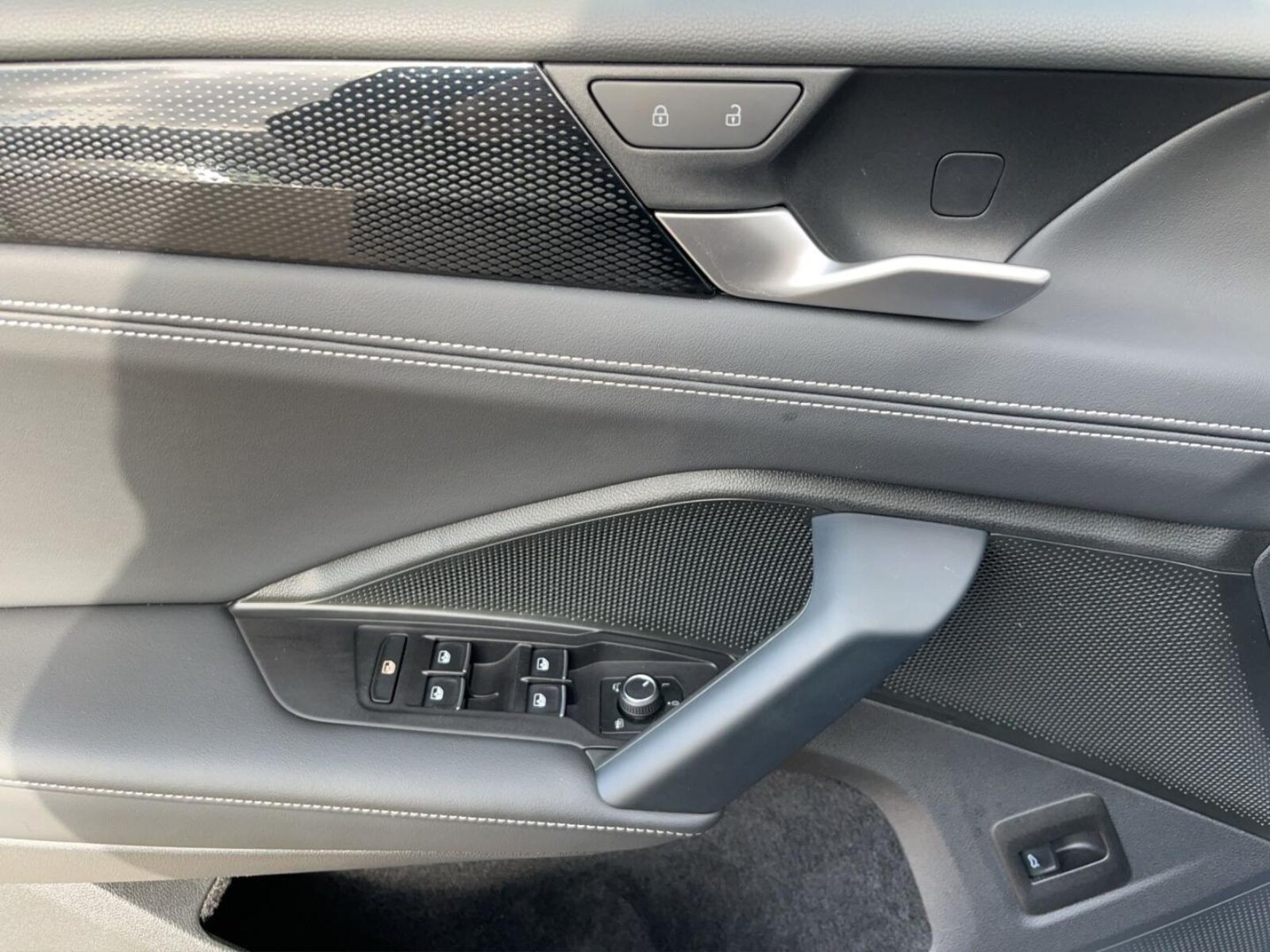 Volkswagen Tiguan – Bild 13