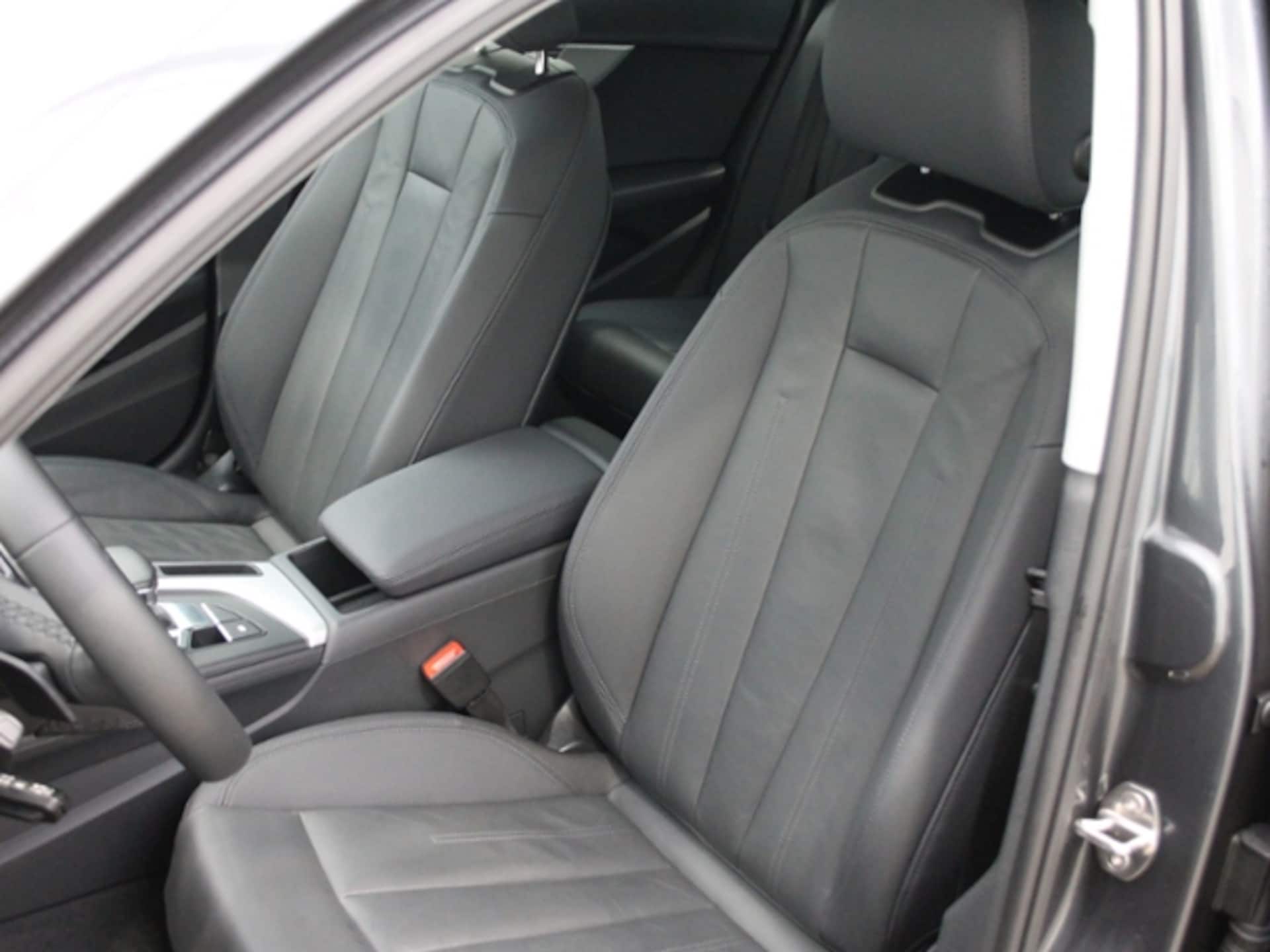 Audi A4 Limousine