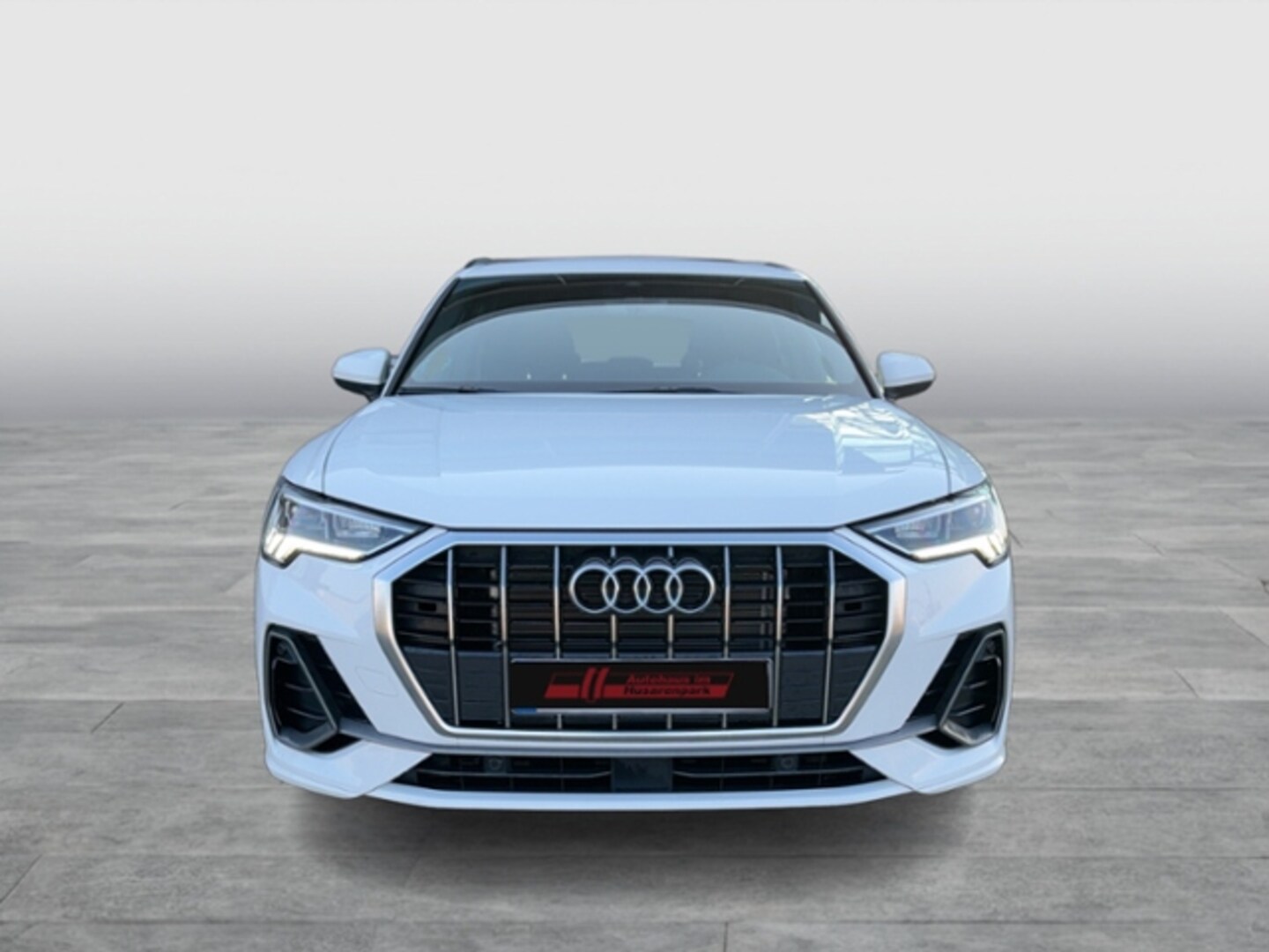 Bild über Audi Q3 TFSI 110 kW S tronic - für weitere Informationen kontaktieren Sie den Audi Partner