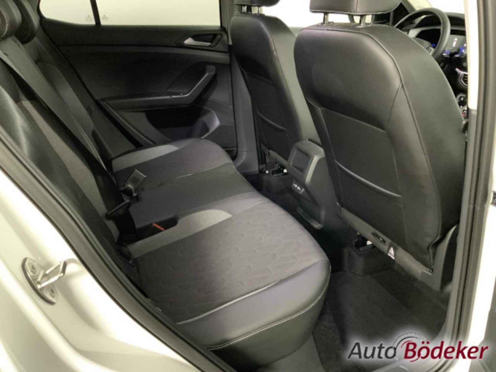 Volkswagen T-Cross – Bild 10