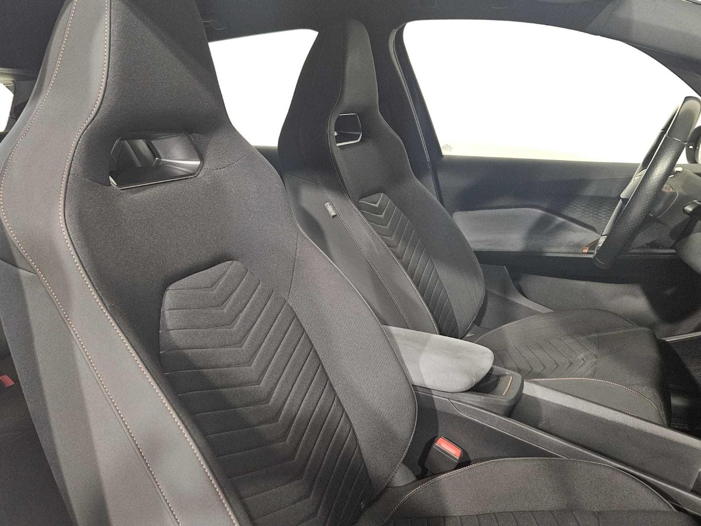 CUPRA Born 58 kWh 150 kW (204 CV) — photo 9