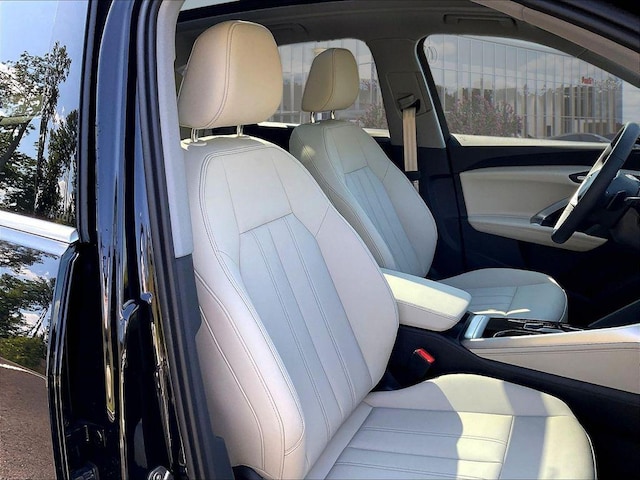 2026 Audi Q5 Premium - Photo 11