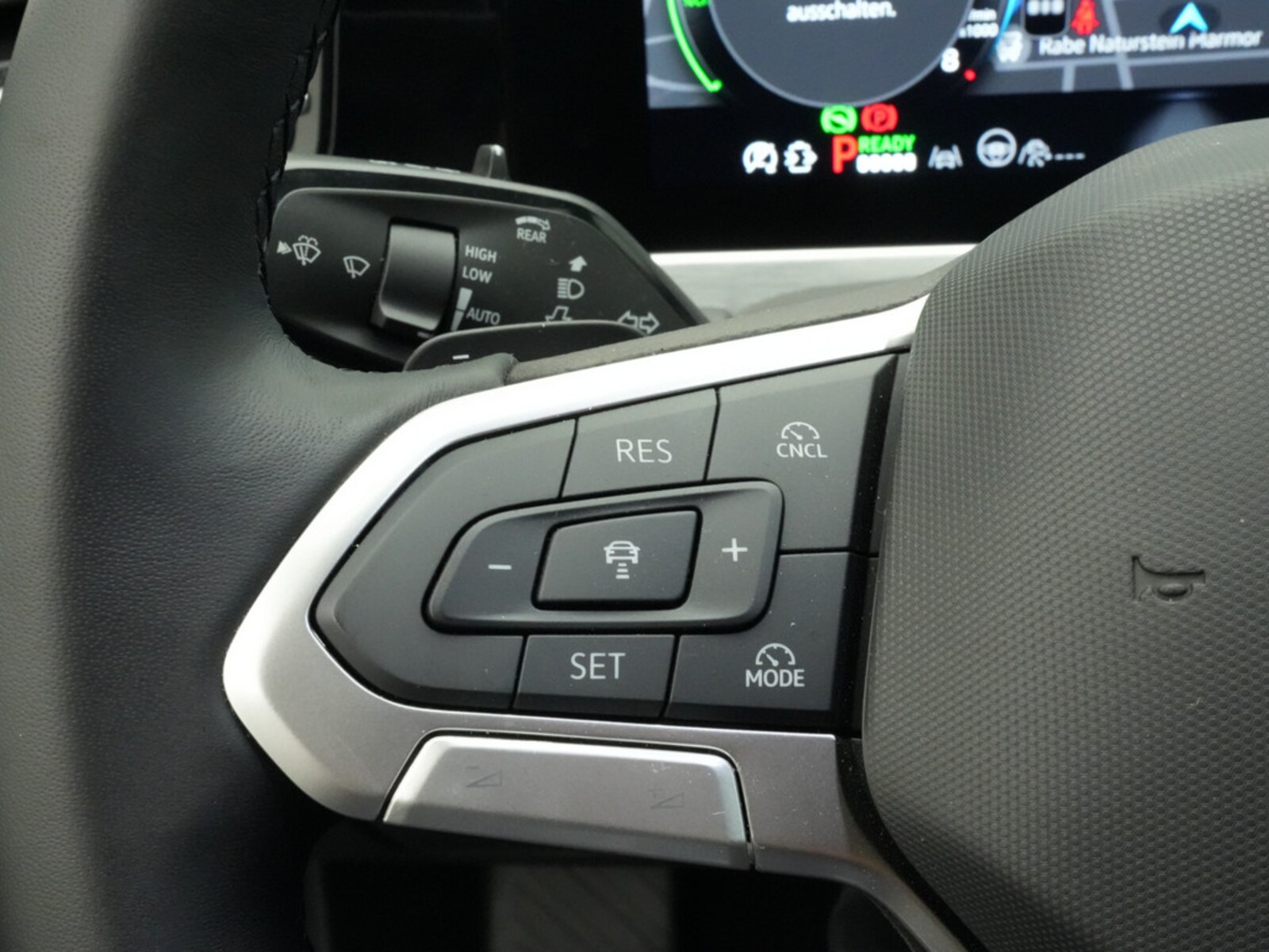 Volkswagen Passat – Bild 8