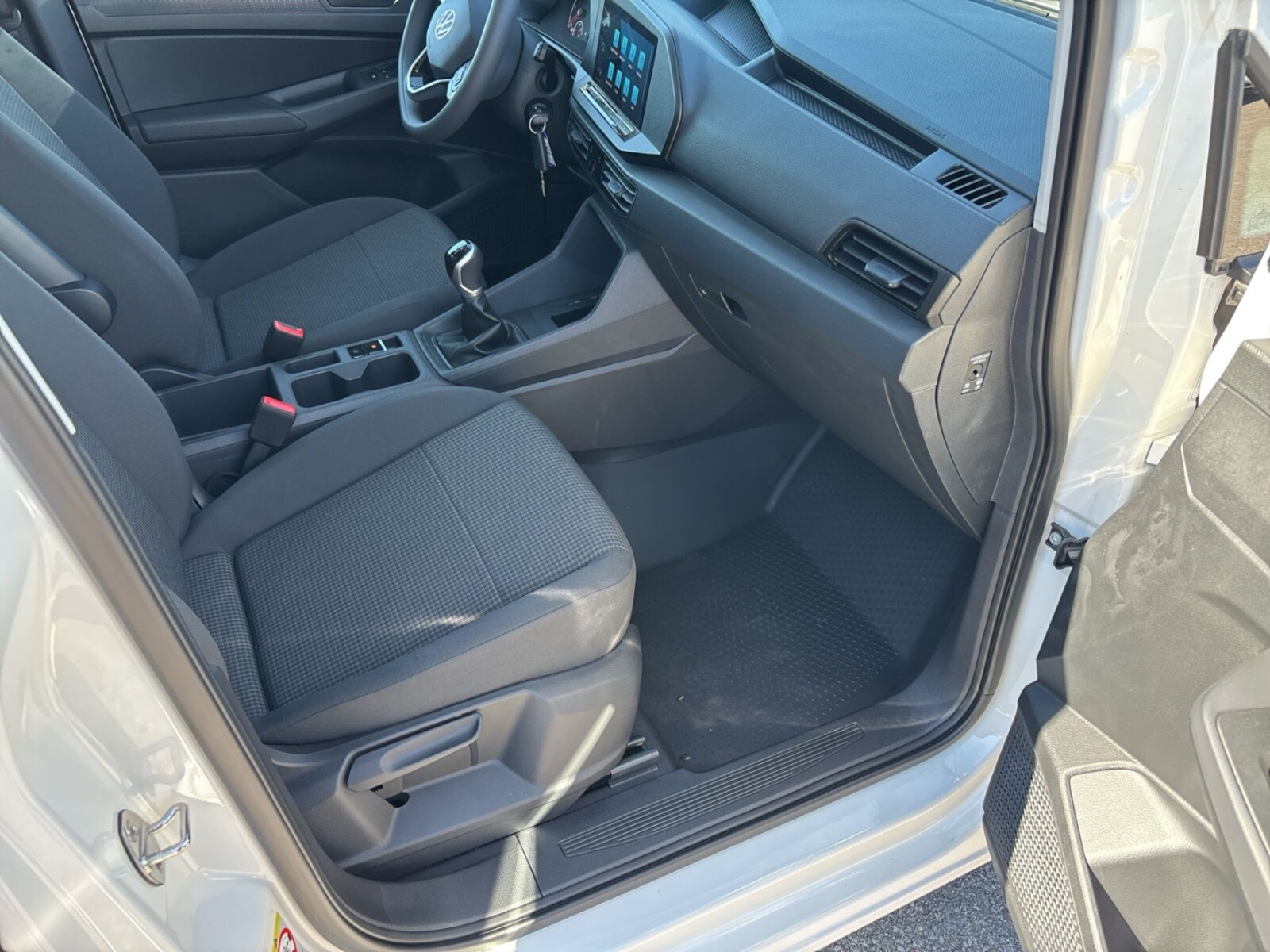 Volkswagen Caddy Cargo – Bild 8