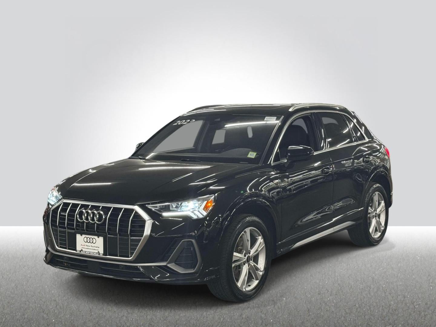 2023 Audi Q3 45 TFSI S Line Premium Plus quattro's photo