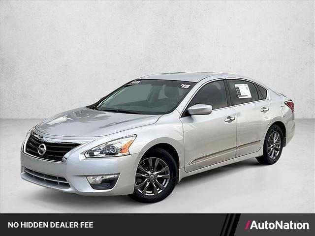 Photo of 2015 Nissan Altima