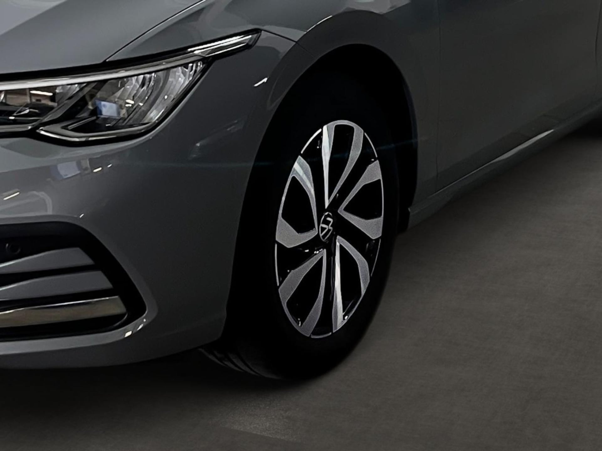 Volkswagen Golf Active