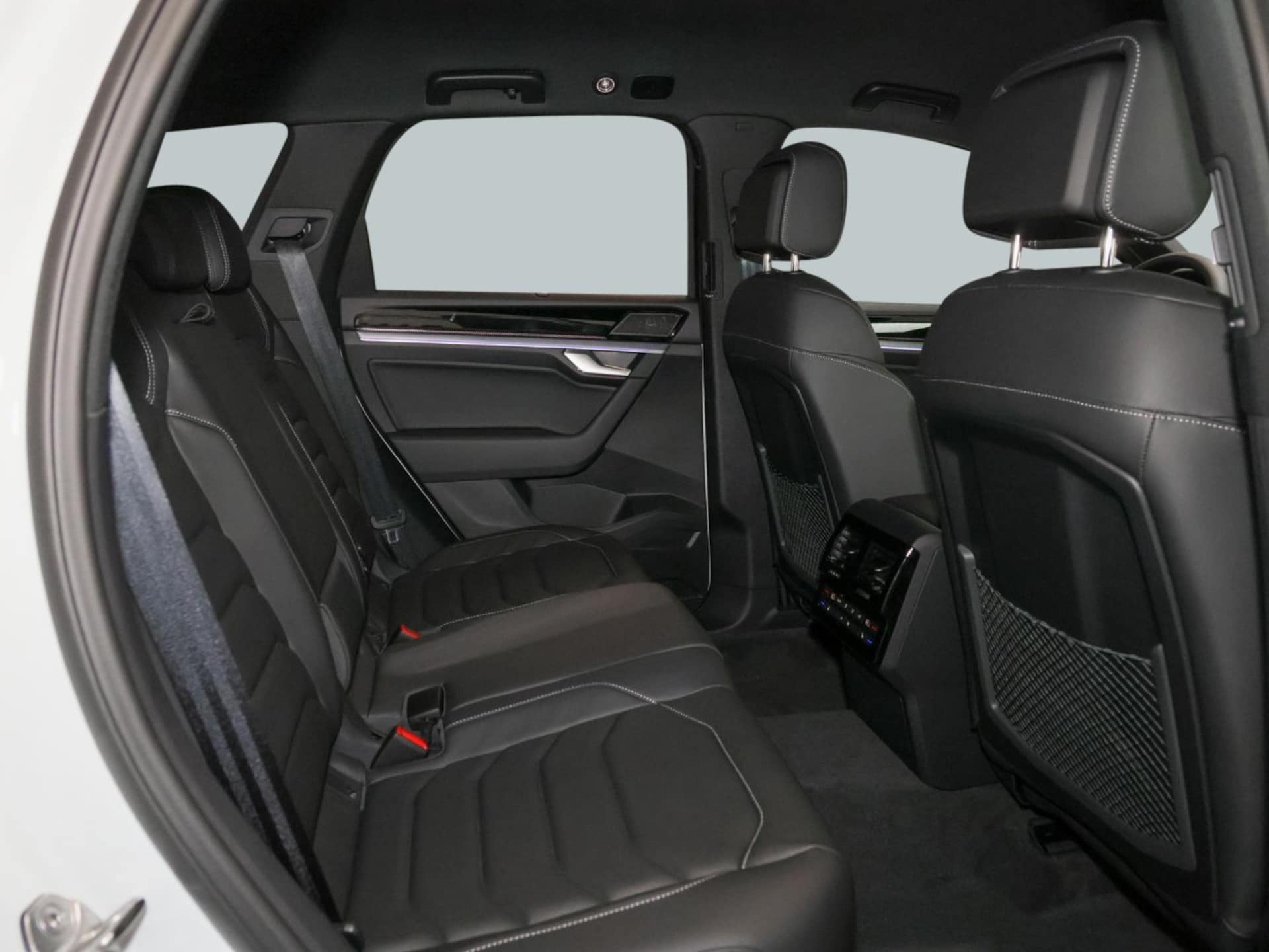 Volkswagen Touareg R