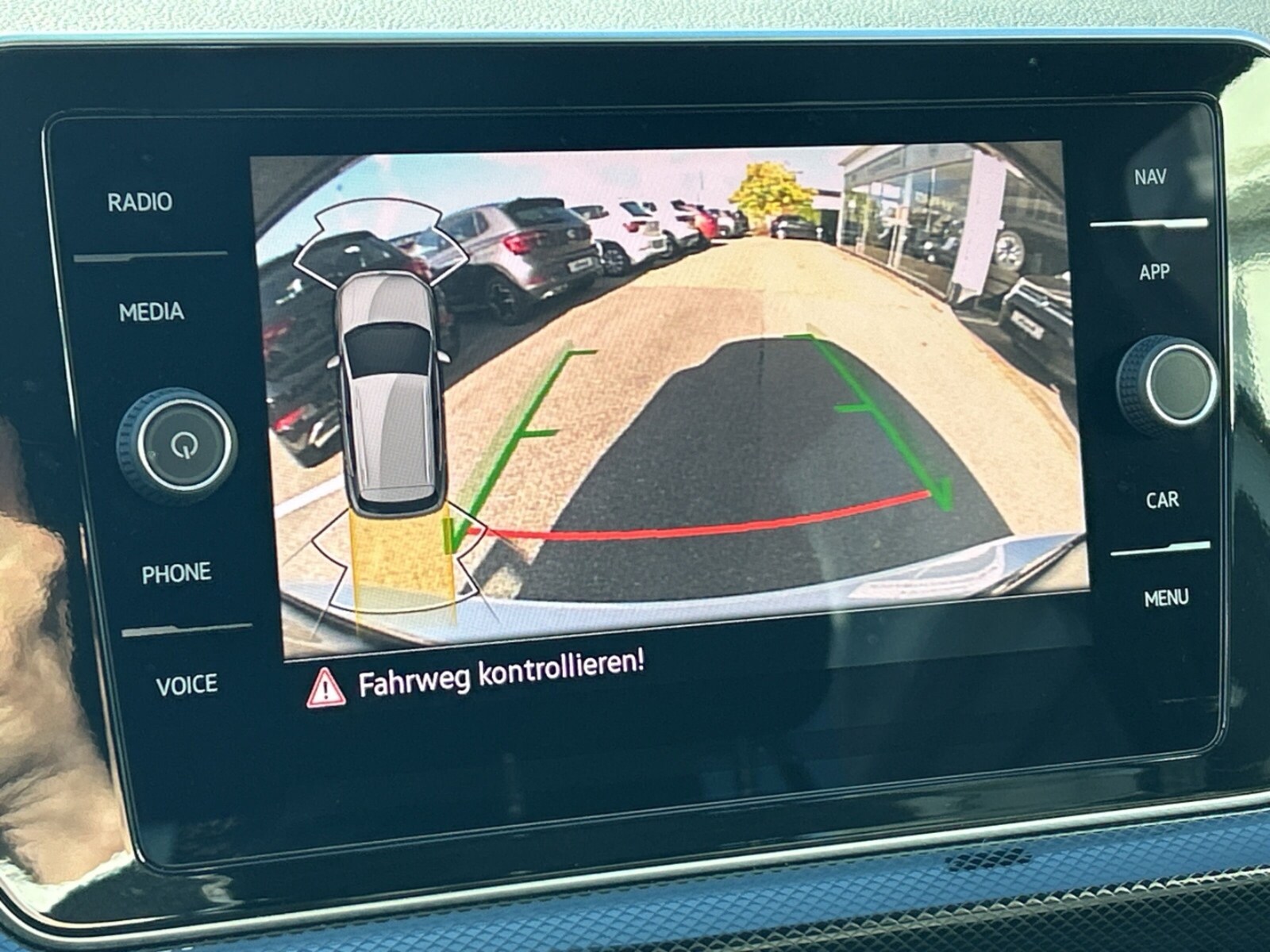 Volkswagen T-Cross – Bild 11