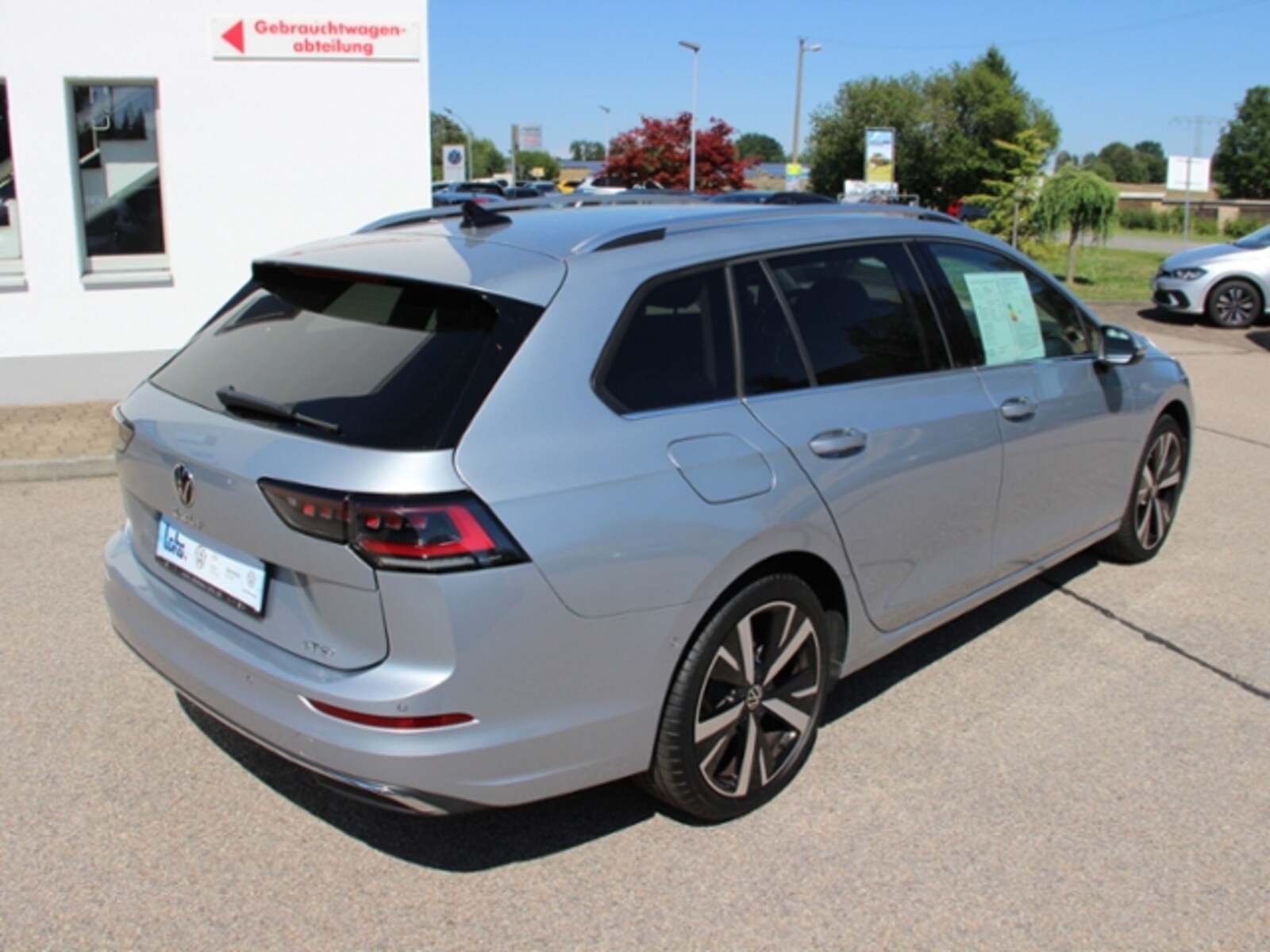 Volkswagen Golf Variant – Bild 4