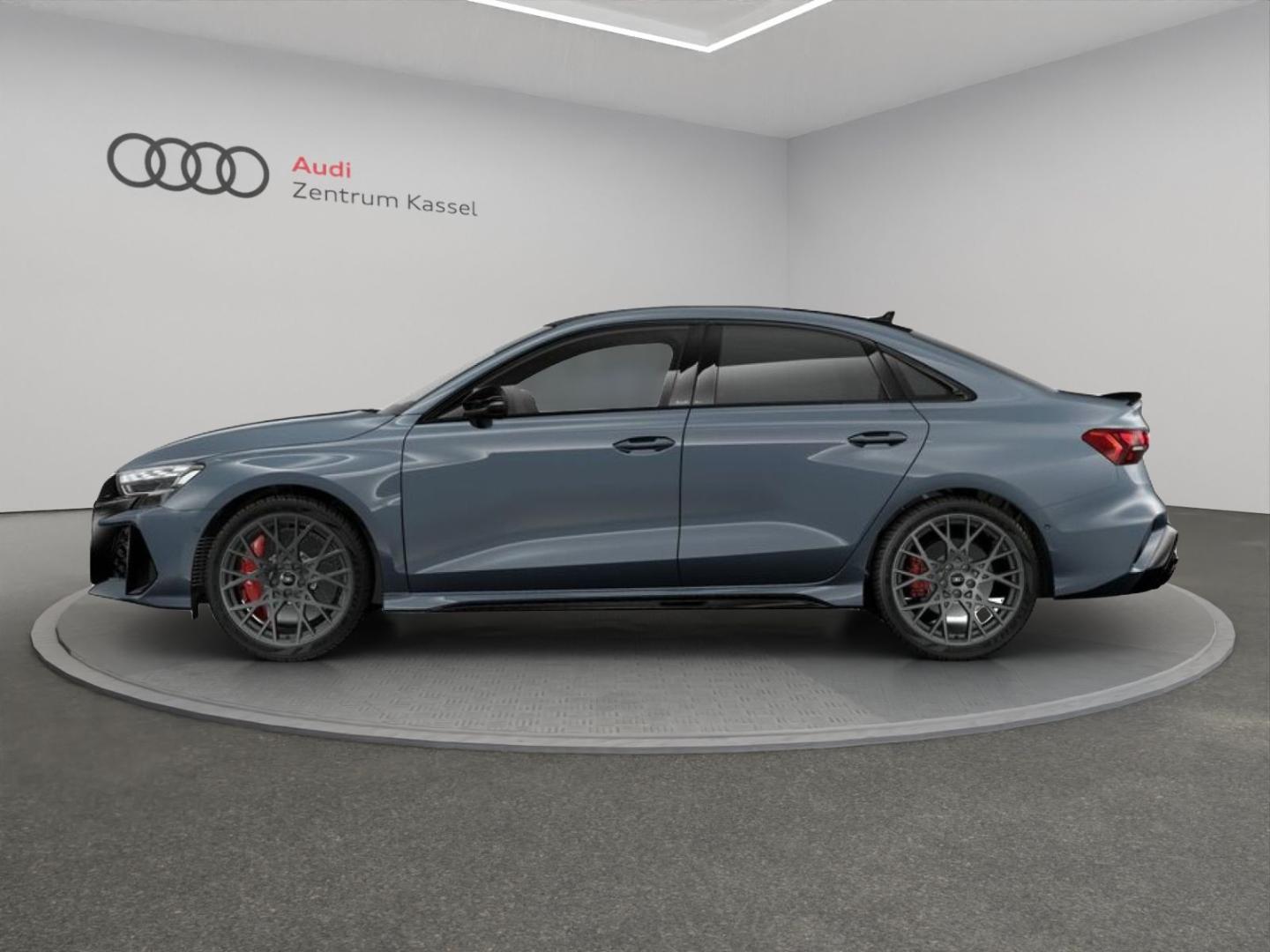 Image about Audi RS 3 Limousine TFSI quattro S tronic