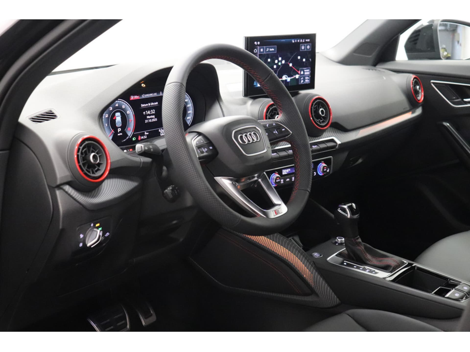 Audi Q2 S line