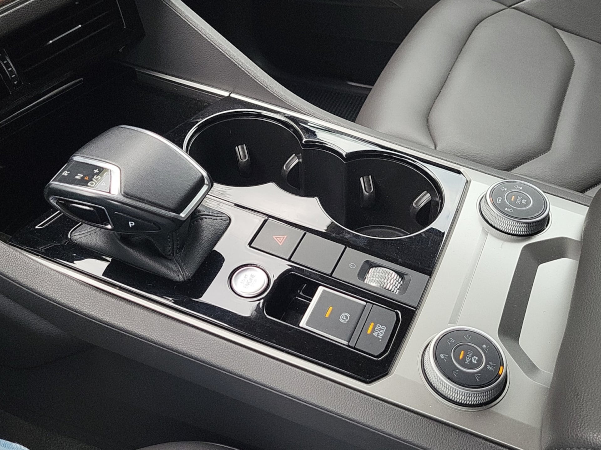 Volkswagen Touareg Atmosphere