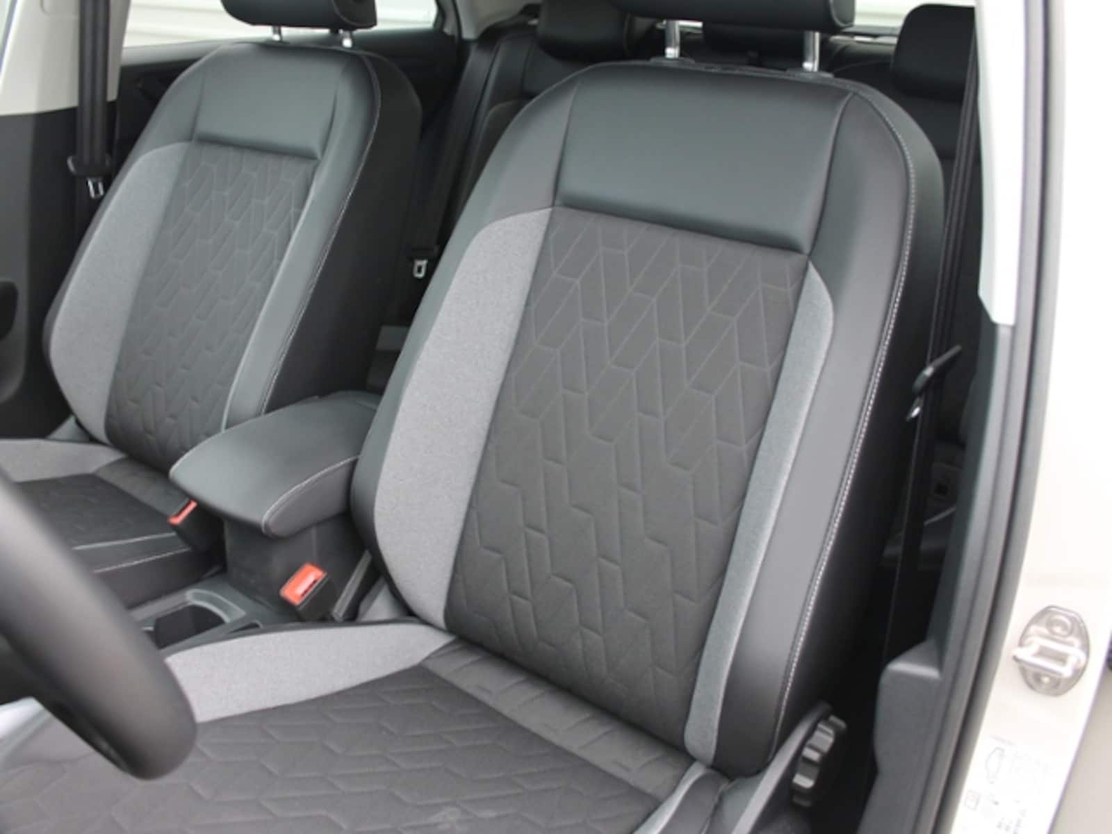 Volkswagen T-Roc – Bild 10