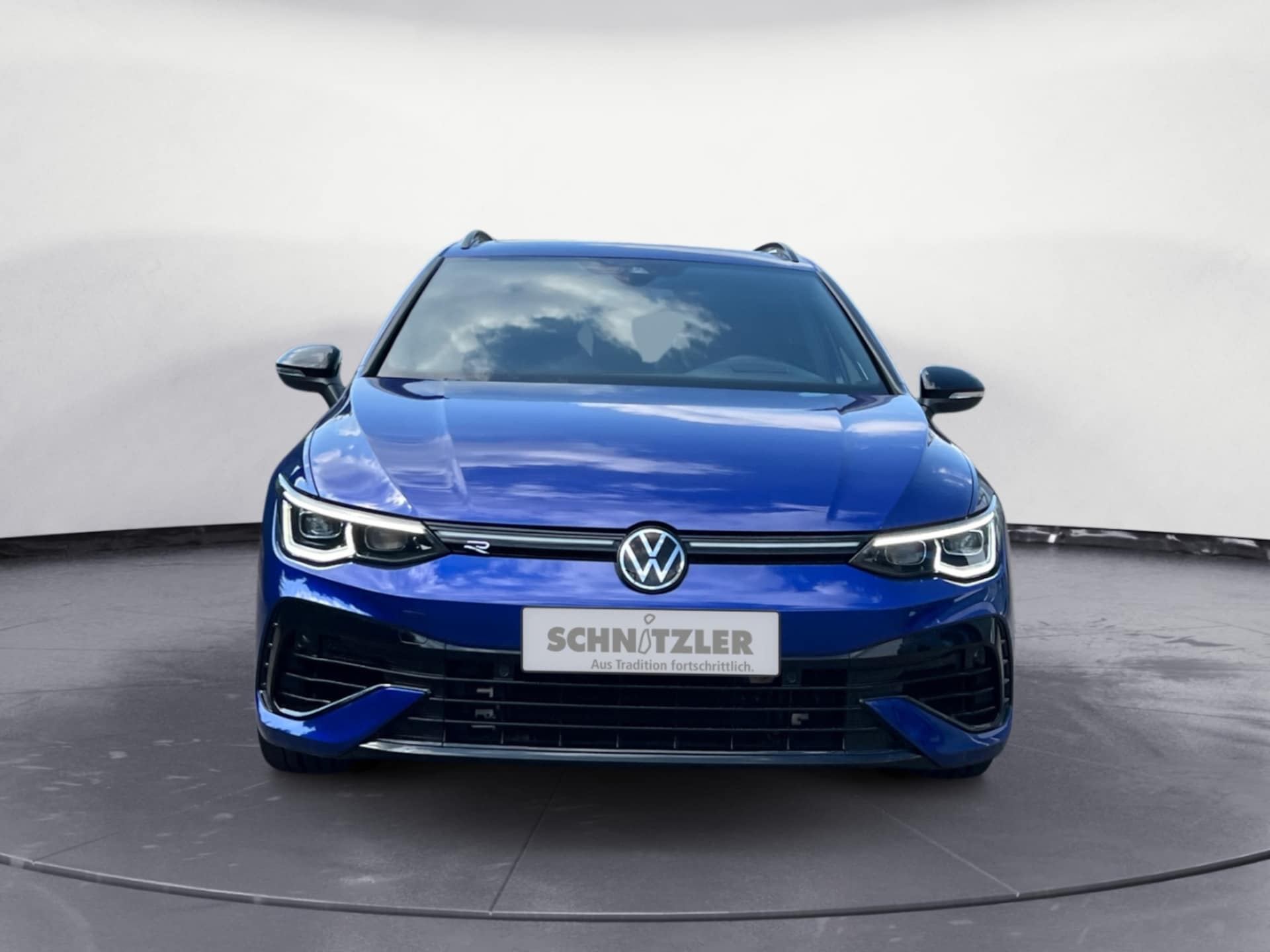 Volkswagen Golf Variant R