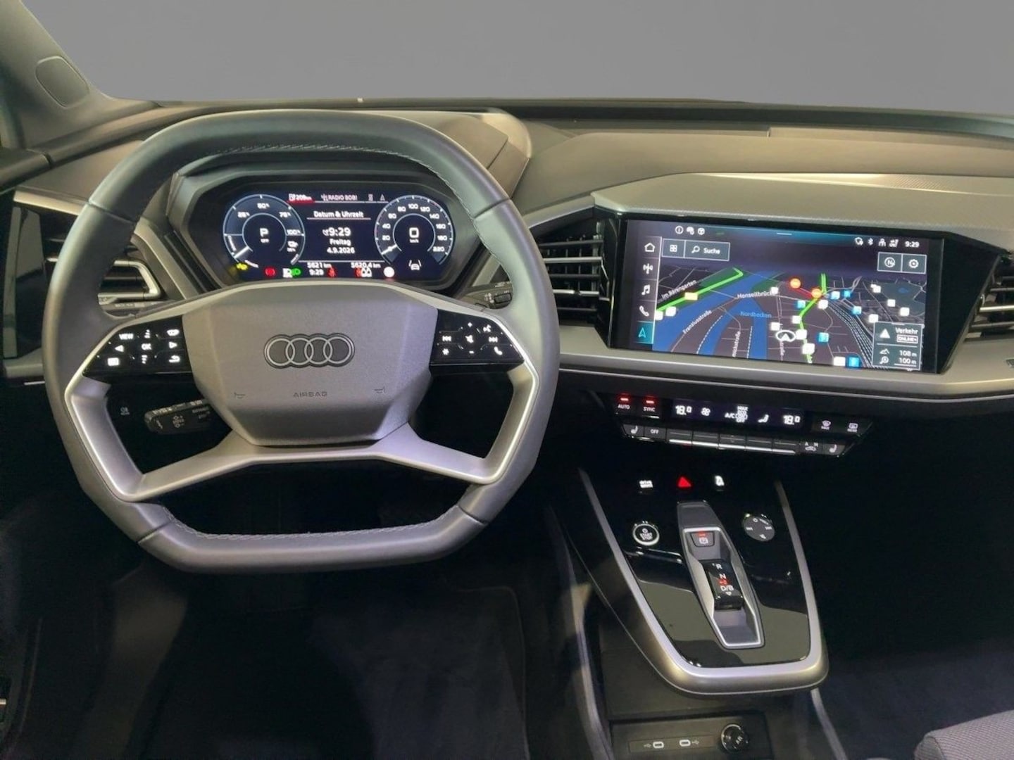 Bild über Audi Q4 Sportback e-tron 45 e-tron - für weitere Informationen kontaktieren Sie den Audi Partner