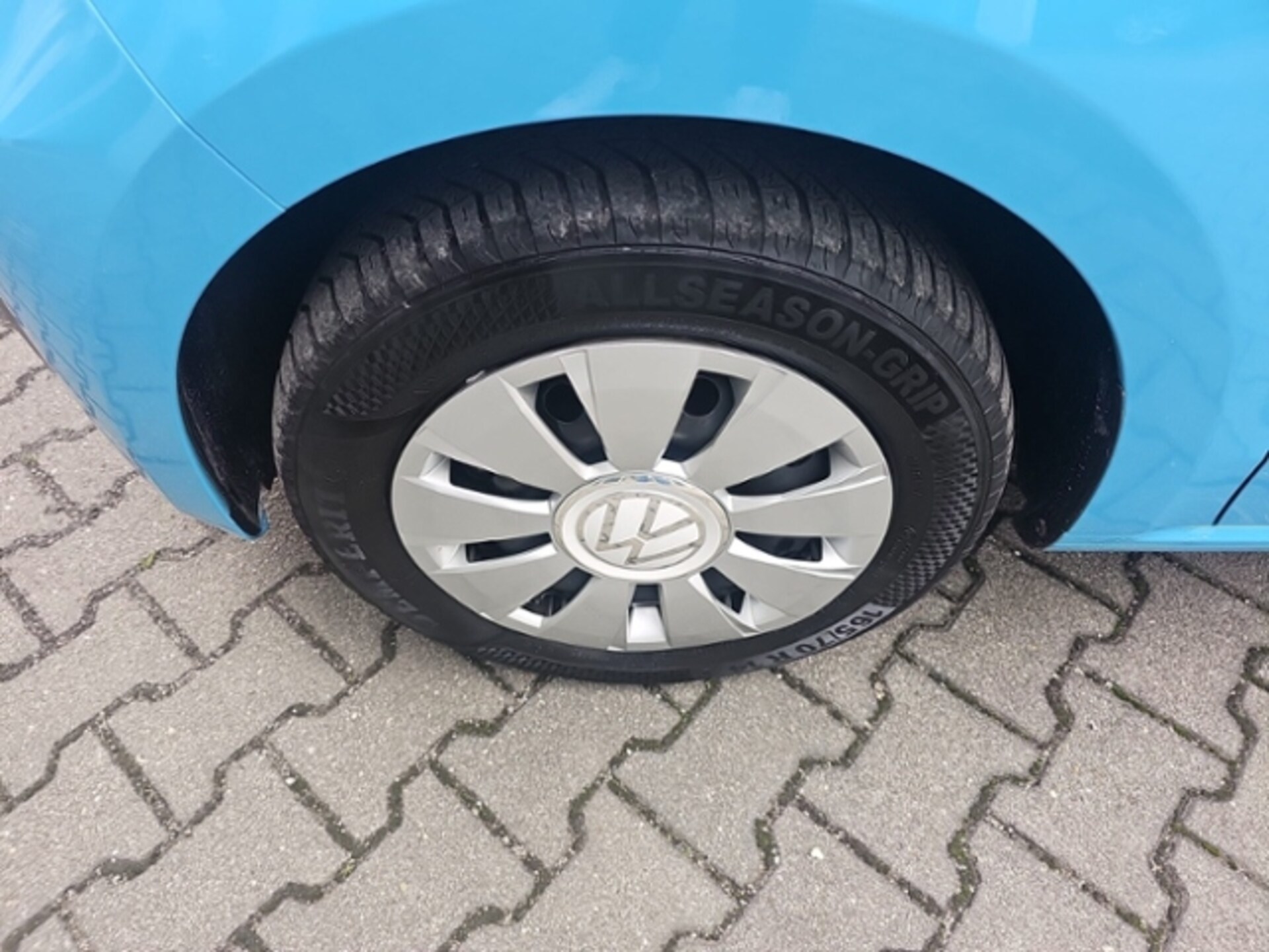 Volkswagen up!