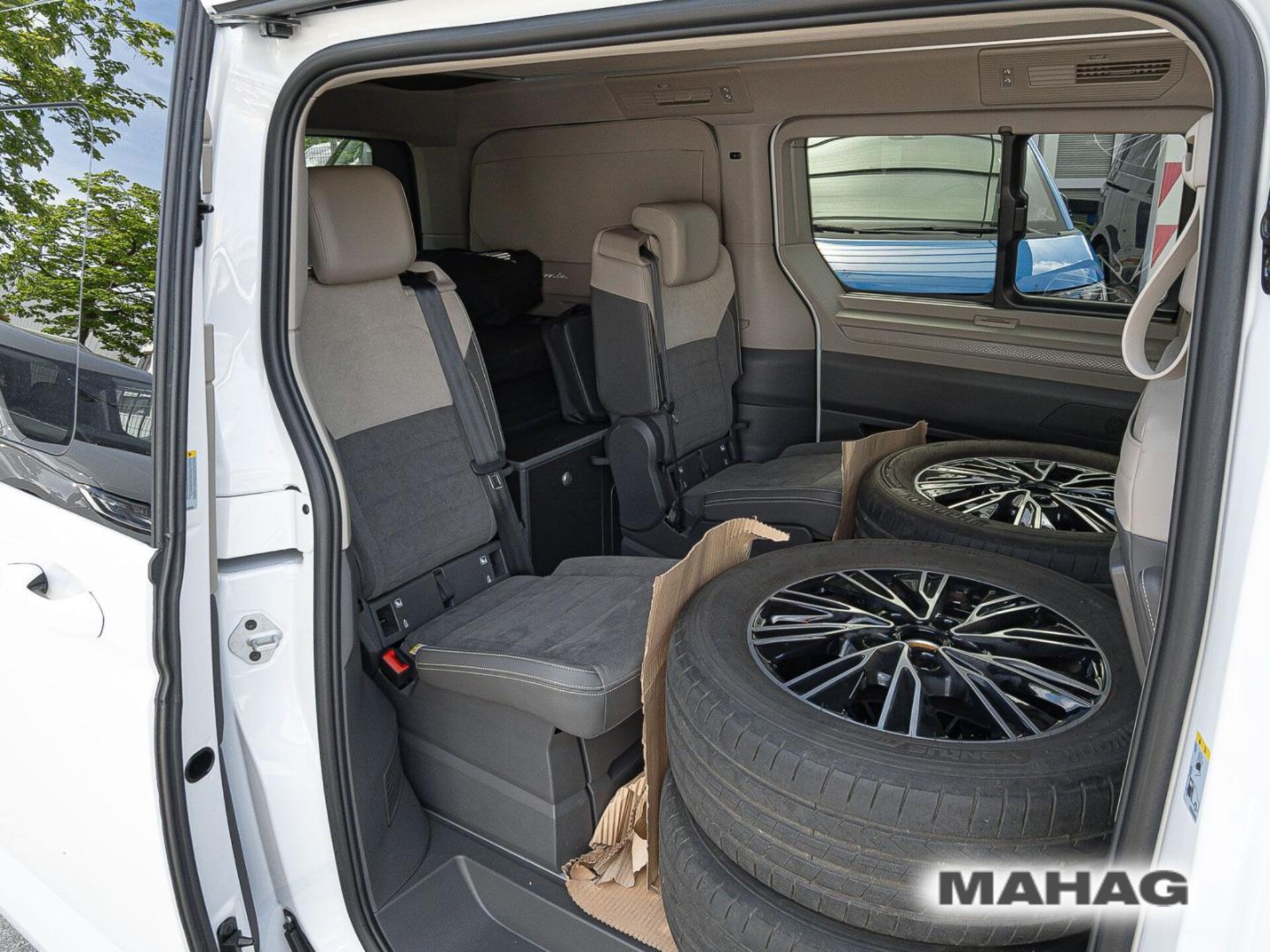 Volkswagen California Beach Tour