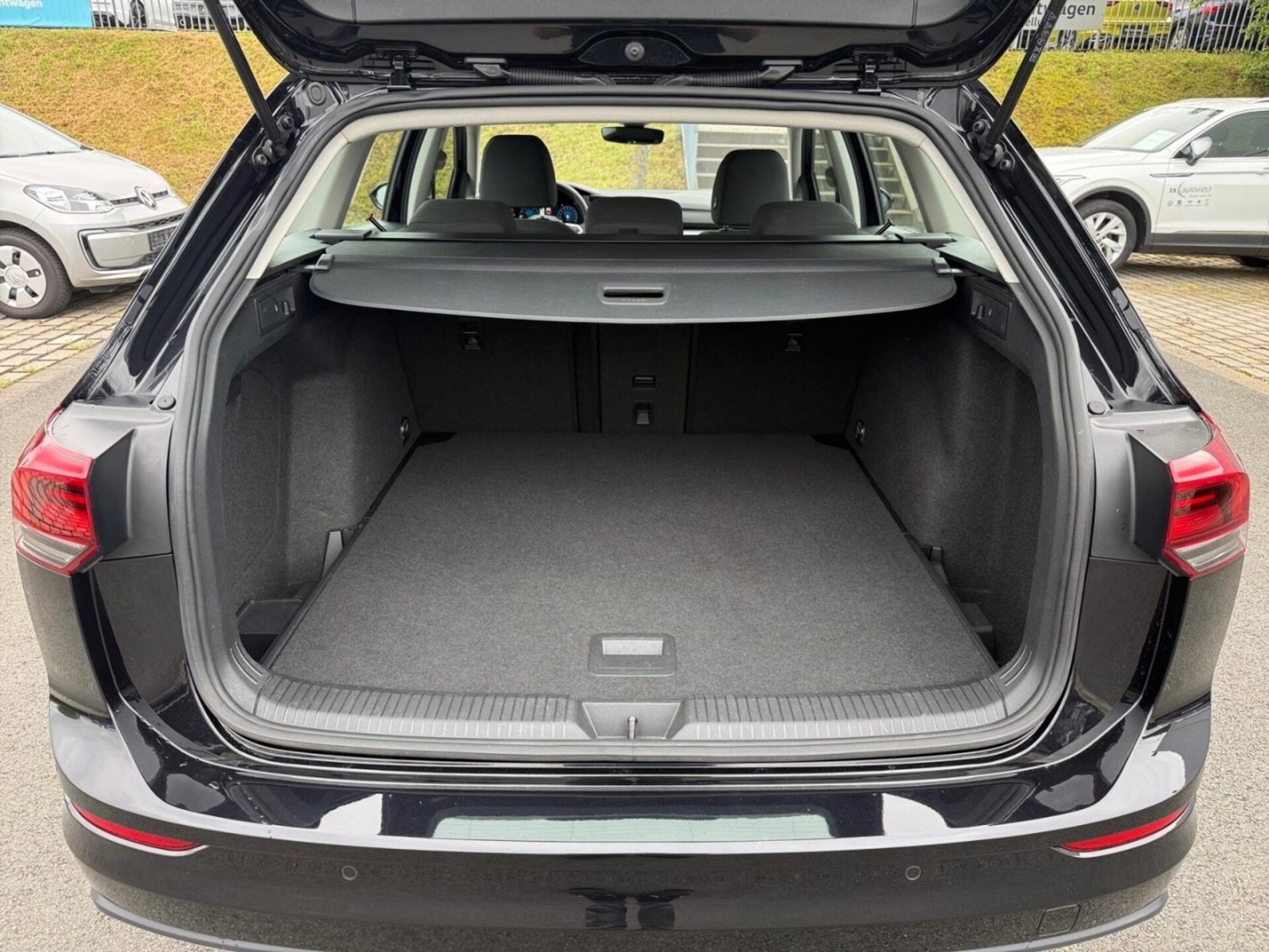 Volkswagen Golf Variant Life