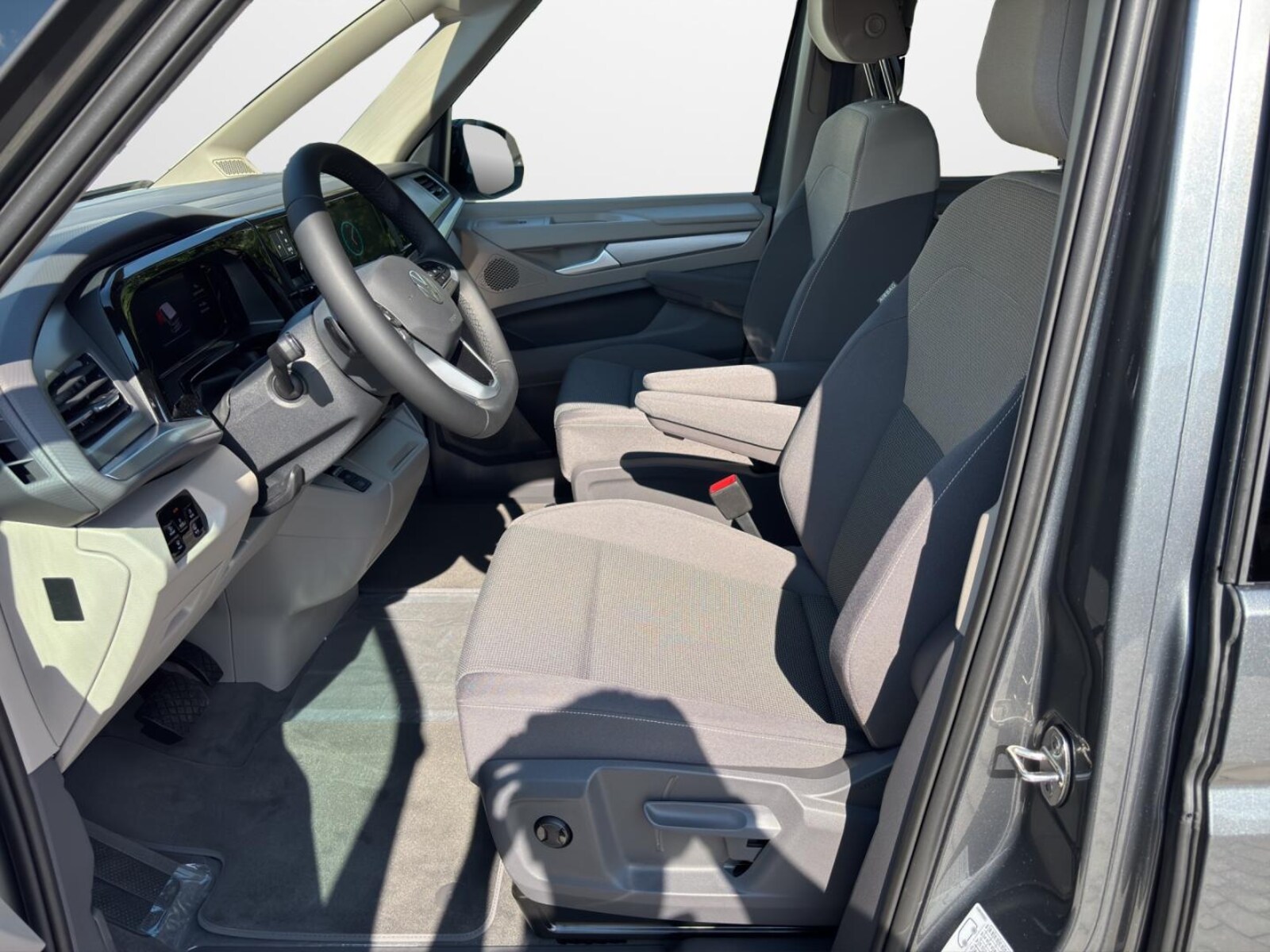 Volkswagen Multivan Langversion – Bild 8