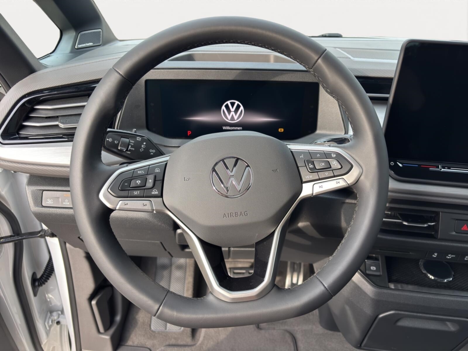 Volkswagen Multivan Langversion – Bild 9