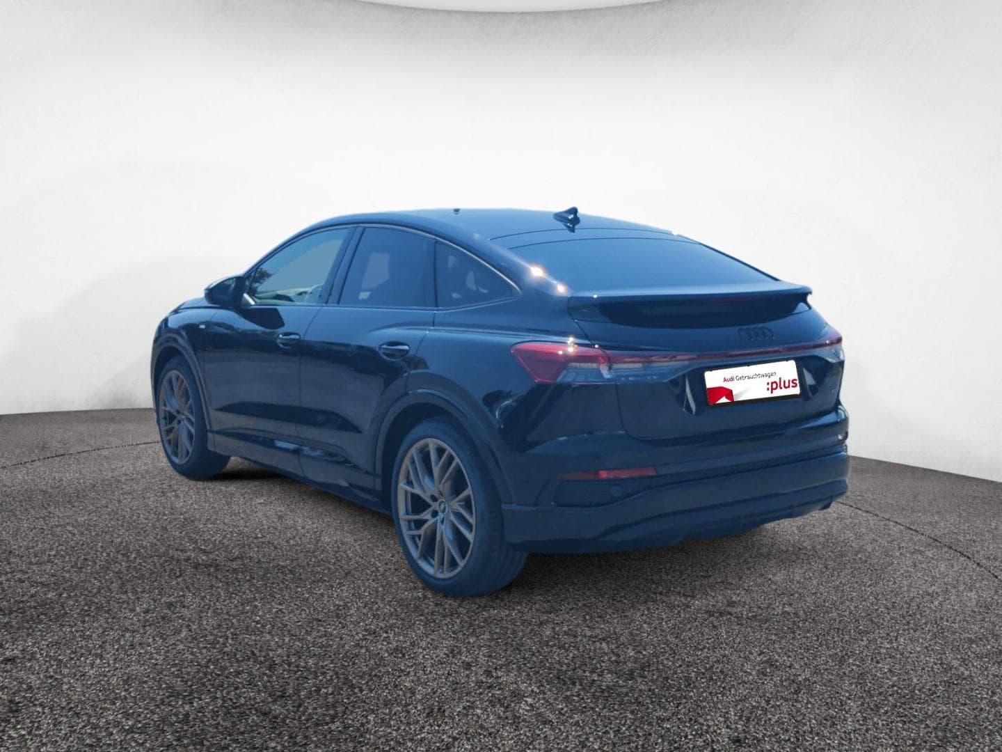 Bild über Audi Q4 Sportback e-tron 55 e-tron quattro - für weitere Informationen kontaktieren Sie den Audi Partner