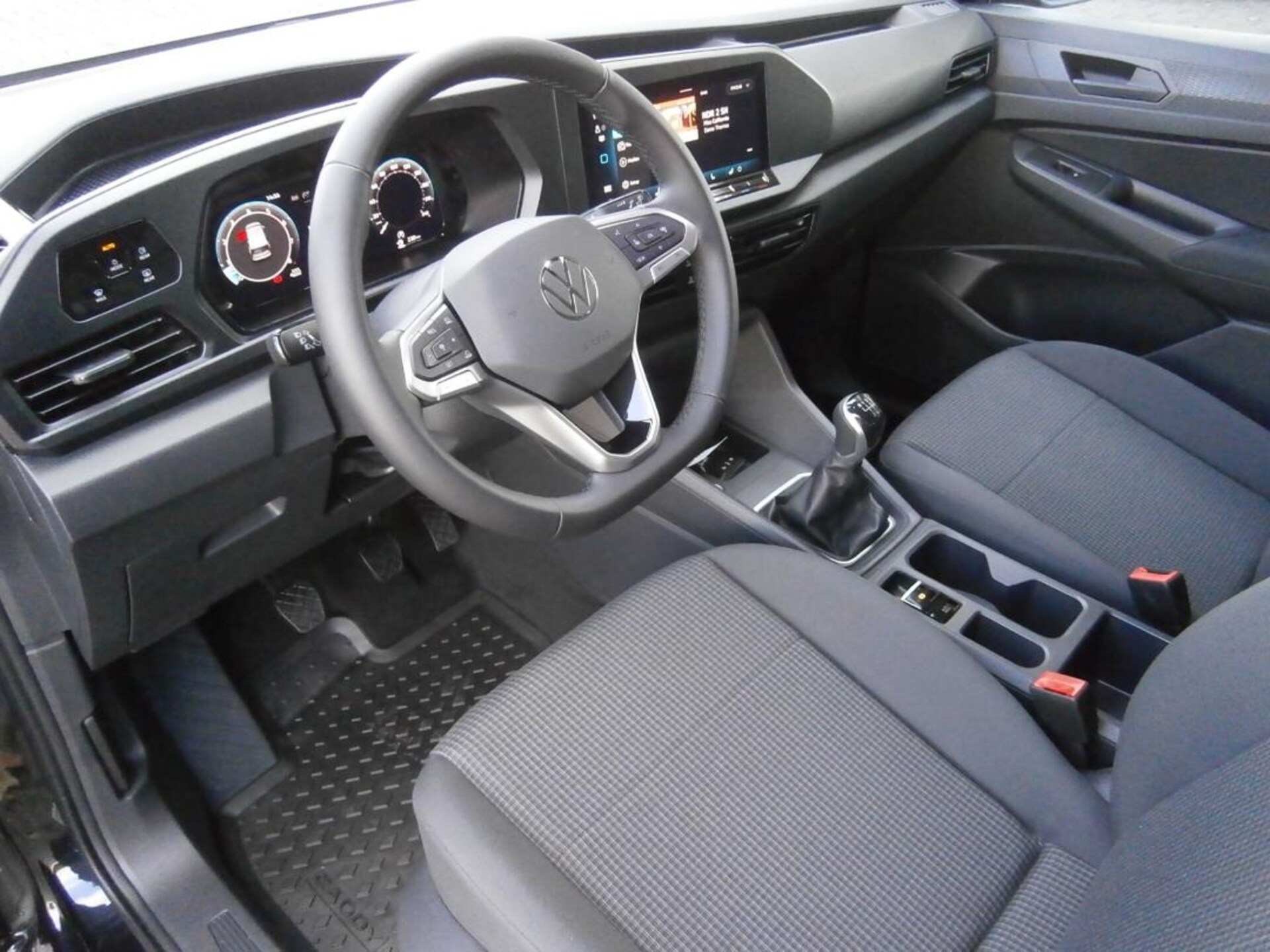 Volkswagen Caddy Basis-Modell
