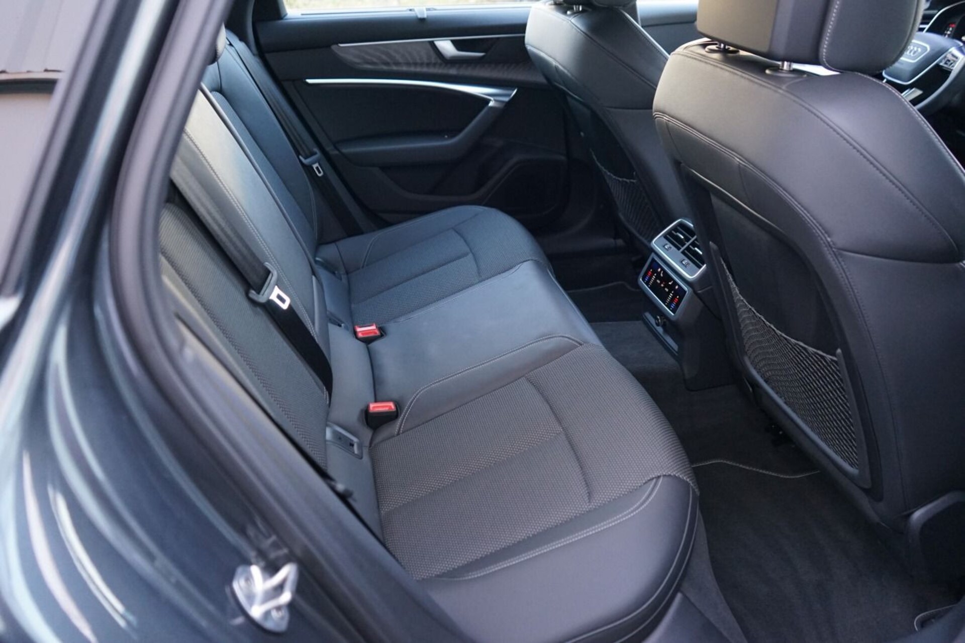 Audi A6 Avant Design