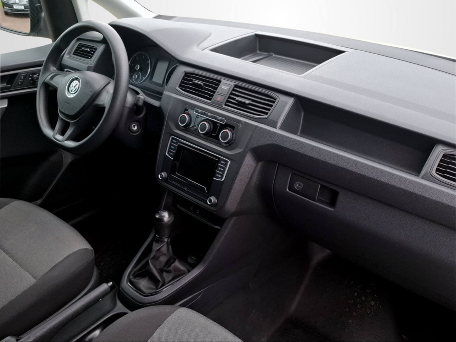 Volkswagen Caddy Kombi Basis-Modell