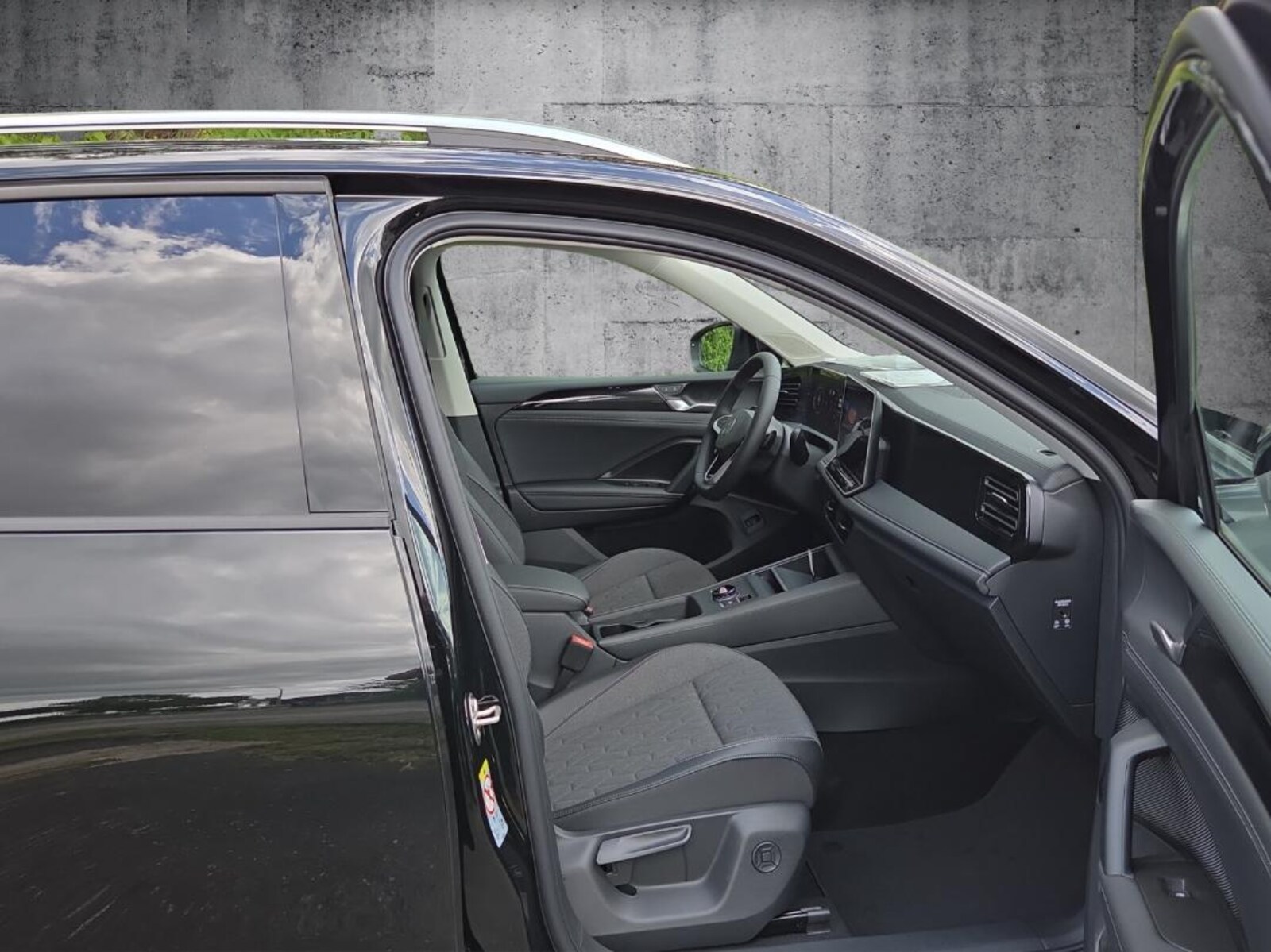 Volkswagen Tiguan – Bild 11