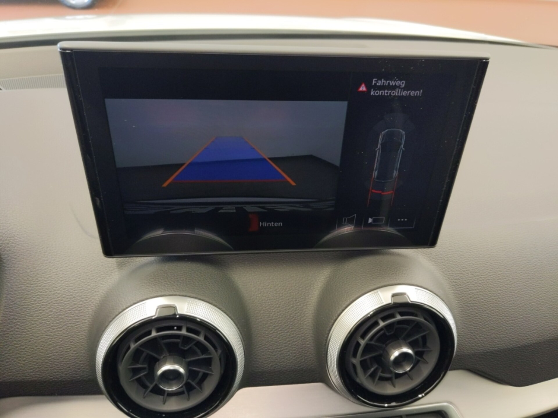 Audi Q2 Advanced