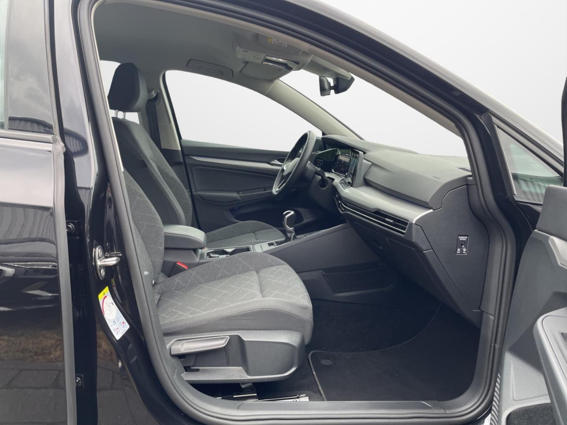 Volkswagen Golf Variant Life