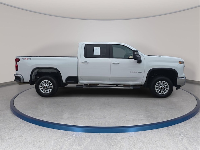 2025 Chevrolet Silverado