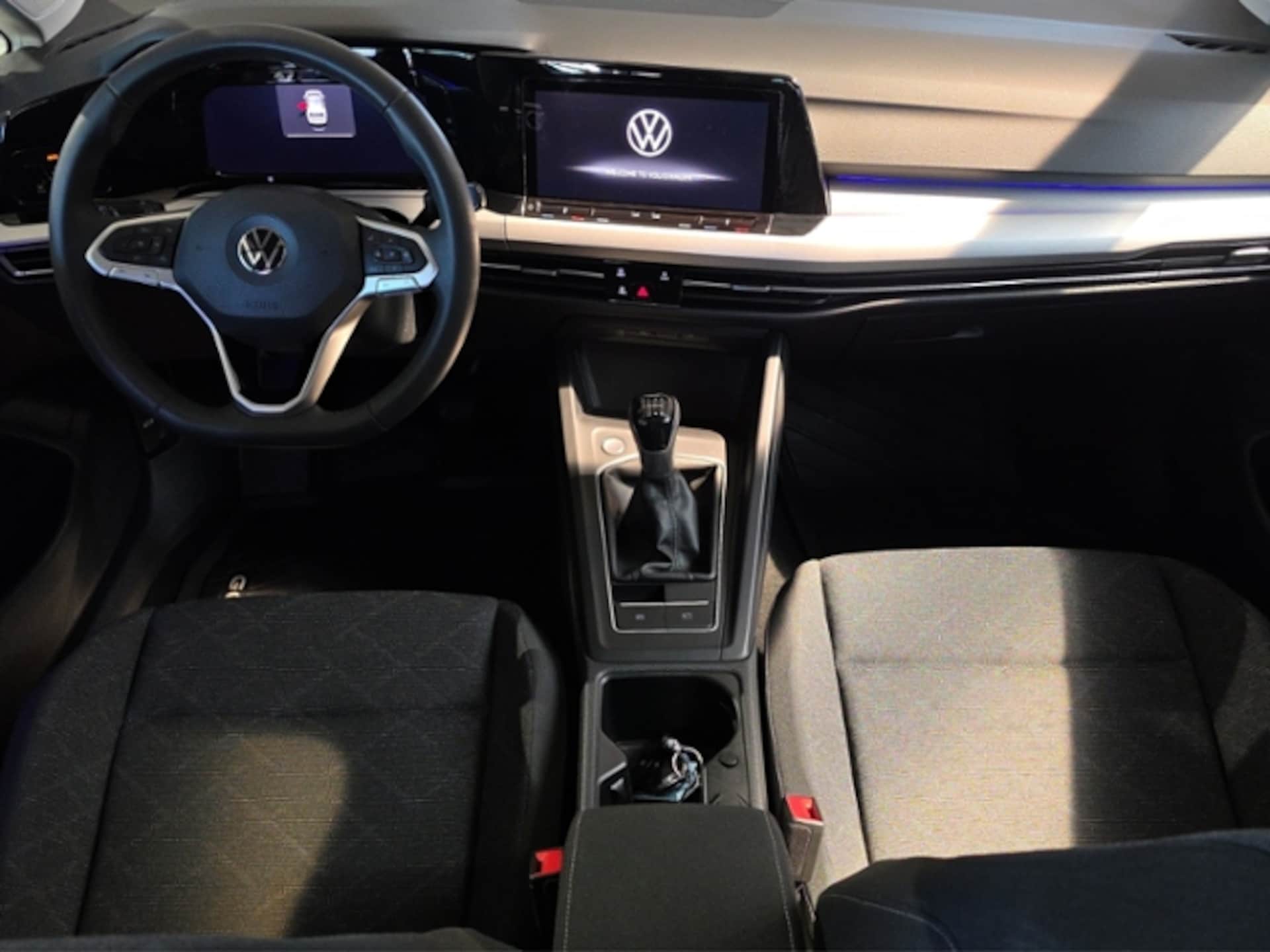 Volkswagen Golf Life