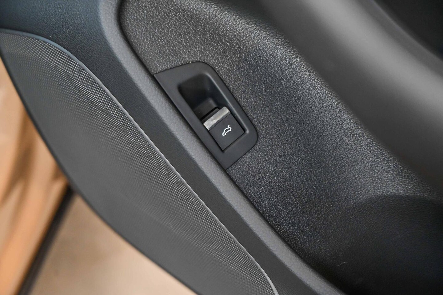 Image about Audi Q7 45 TDI quattro tiptronic