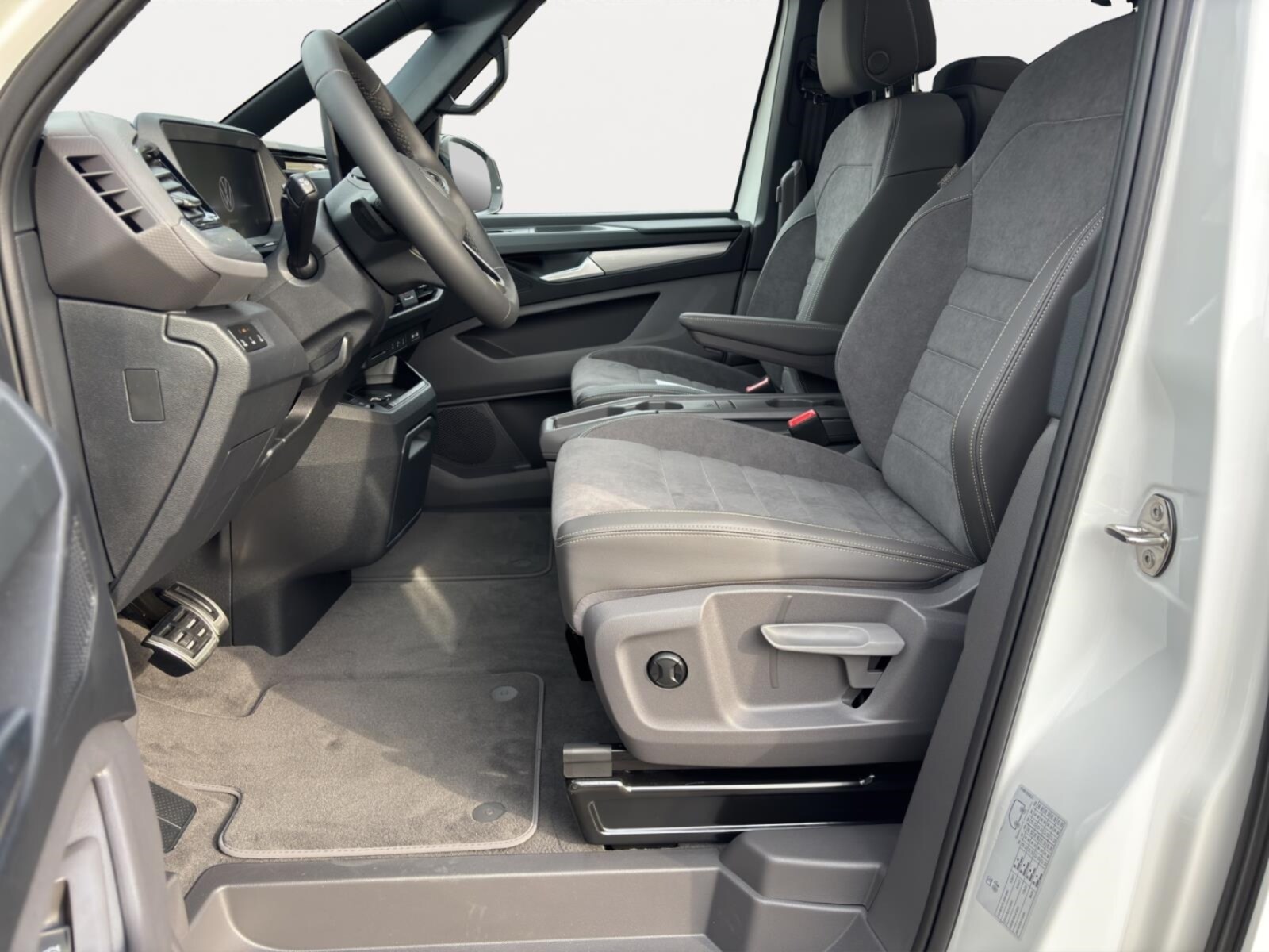 Volkswagen Multivan Langversion – Bild 8