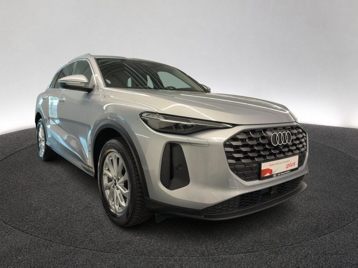 Bild über Audi Q5 SUV TDI quattro 150 kW S tronic - für weitere Informationen kontaktieren Sie den Audi Partner