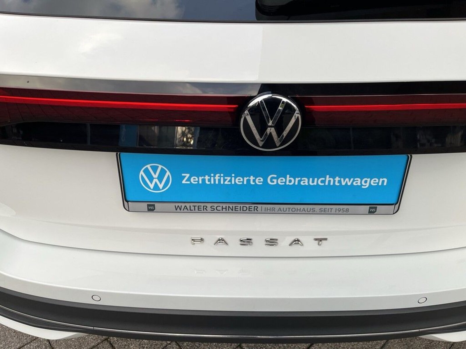Volkswagen Passat – Bild 14