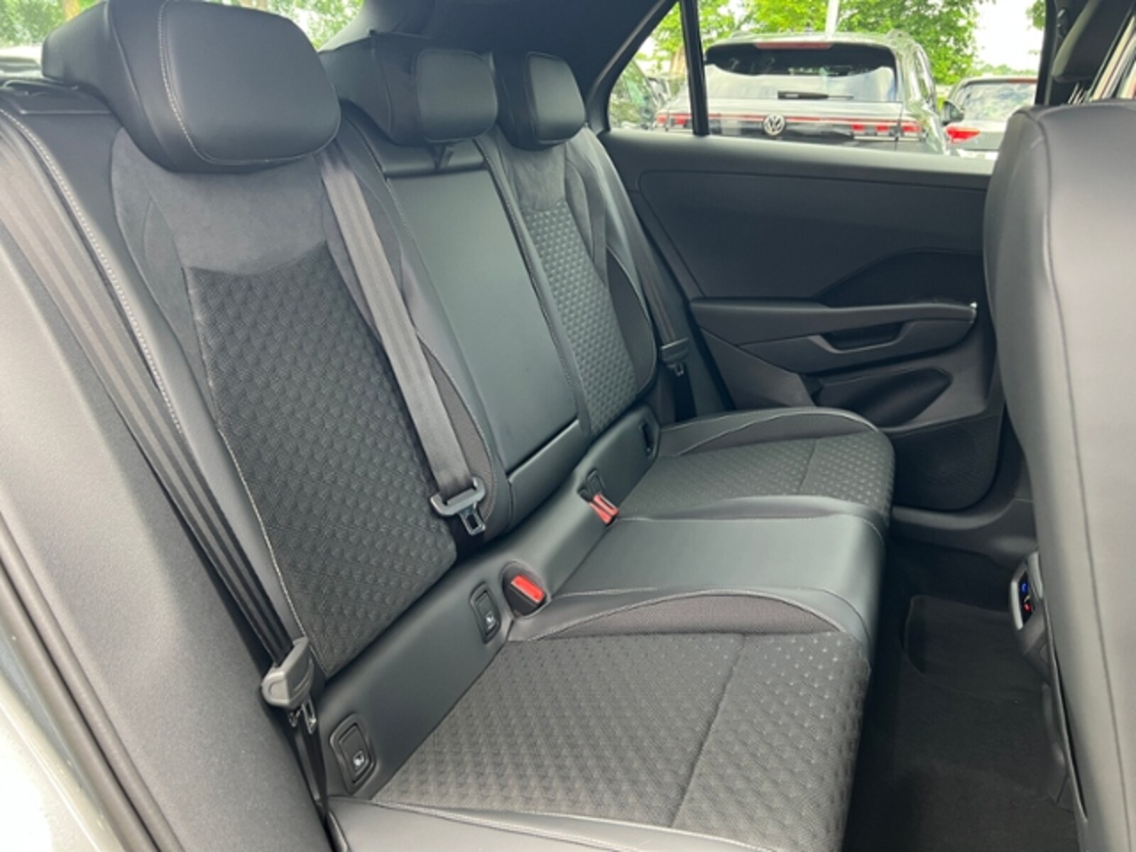 Volkswagen T-Roc – Bild 9