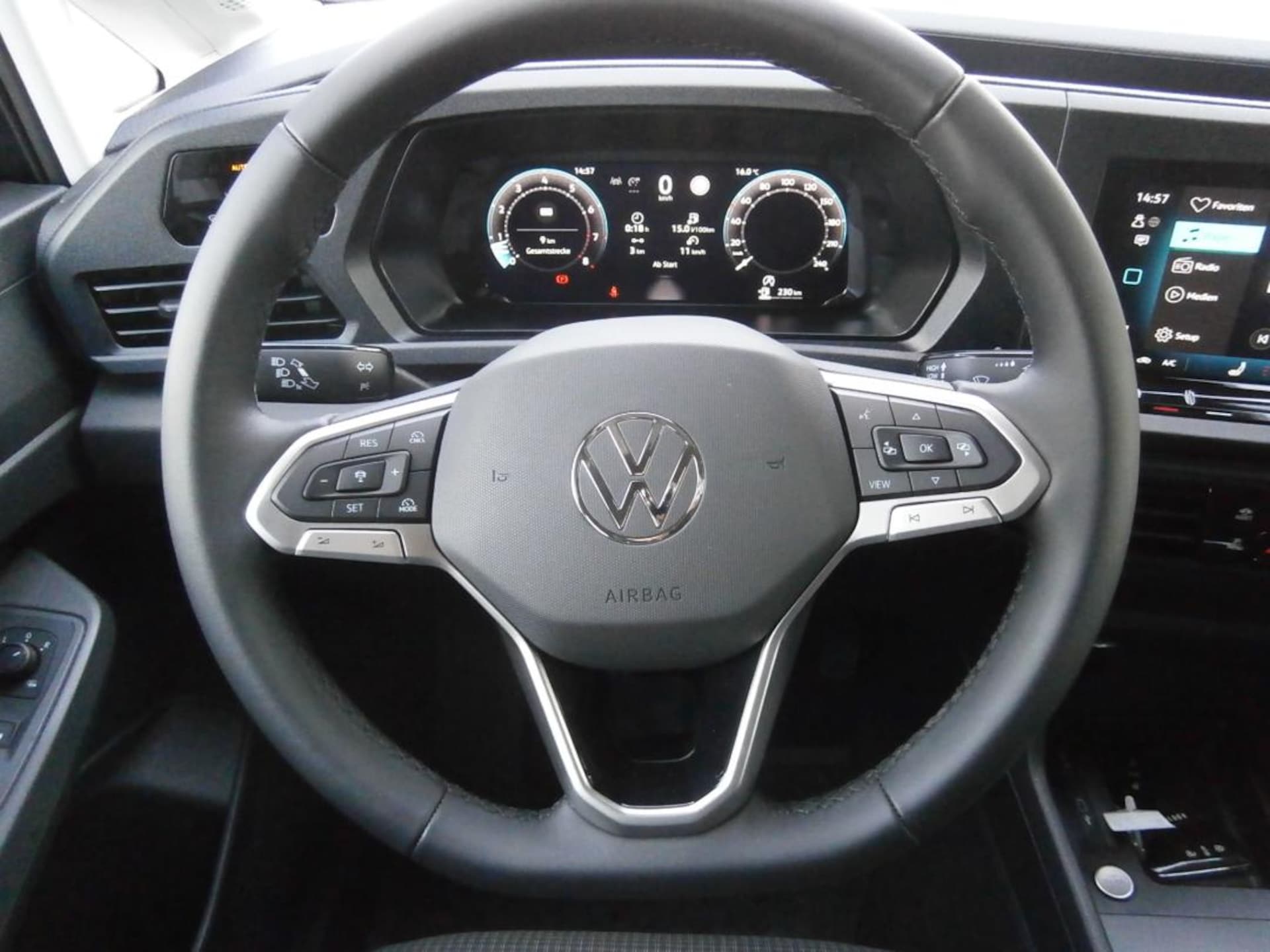 Volkswagen Caddy Basis-Modell