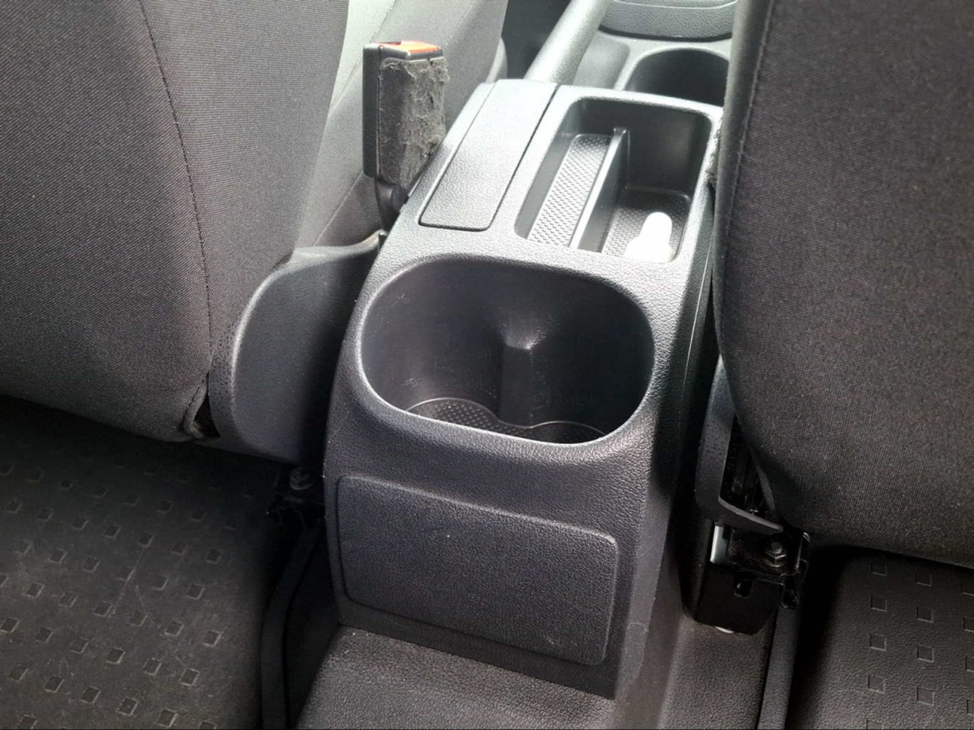 Volkswagen Caddy Kombi Basis-Modell