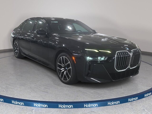 2023 BMW 760