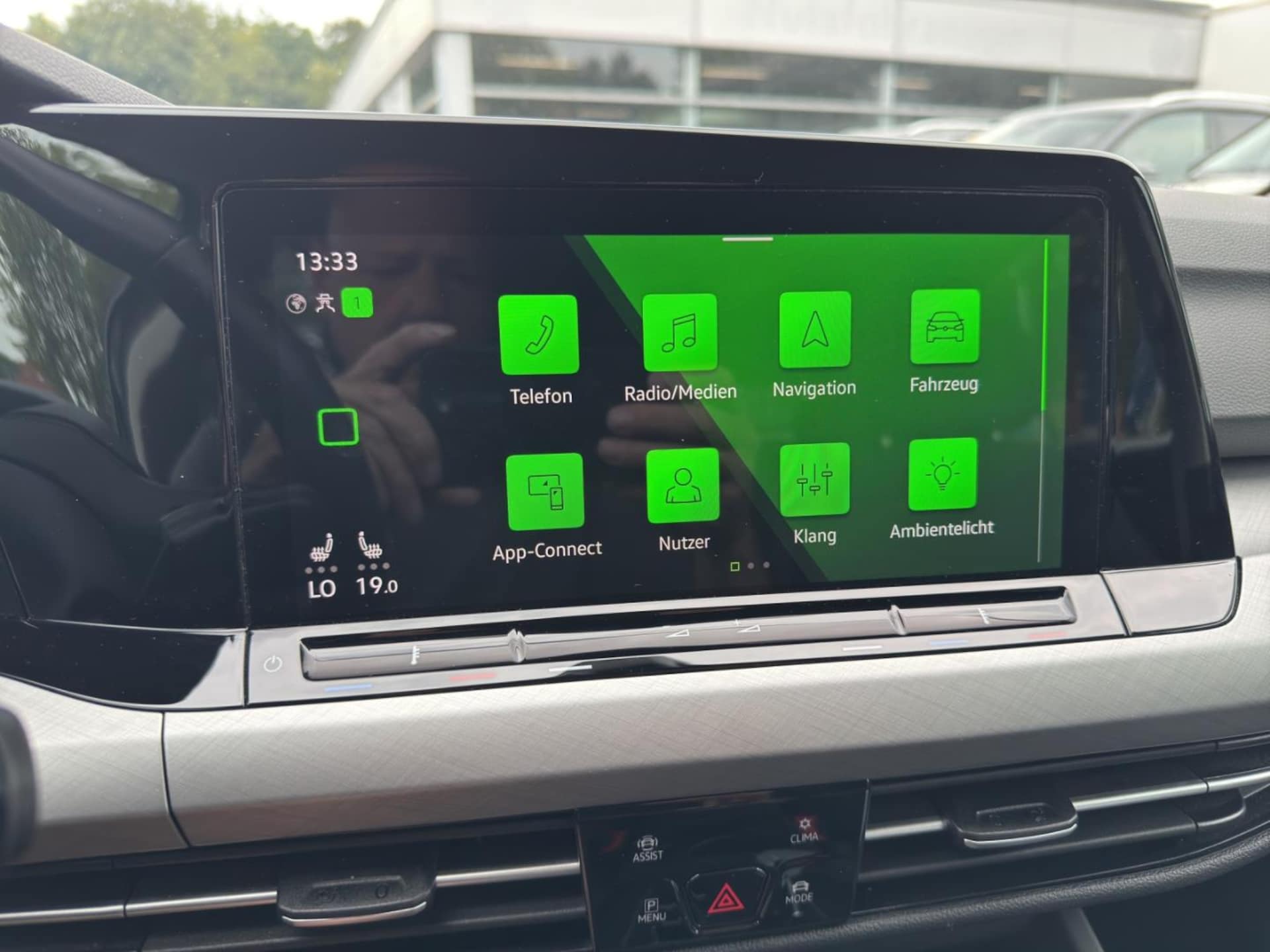Volkswagen Golf Variant Life
