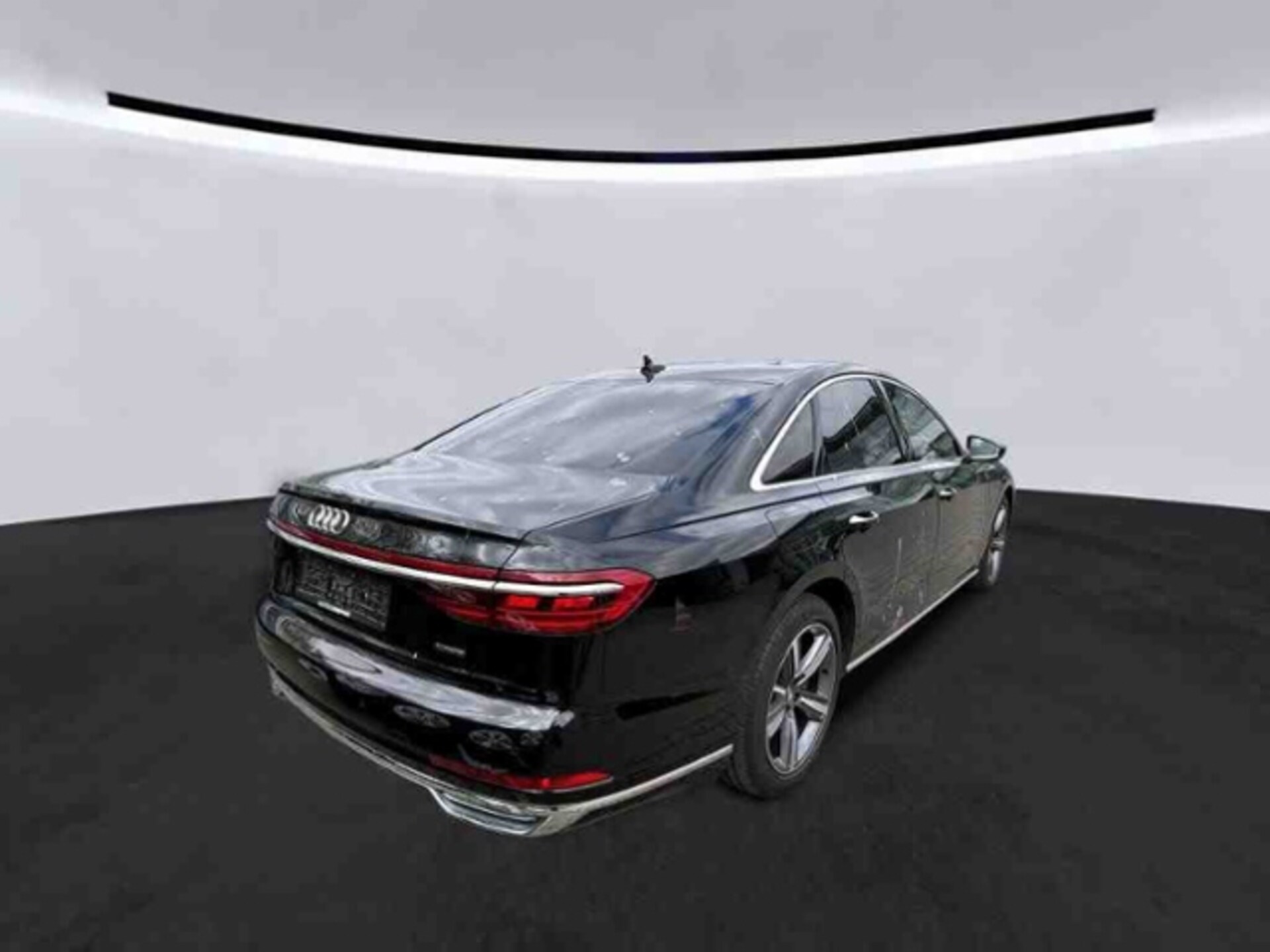 Audi A8 TFSI e