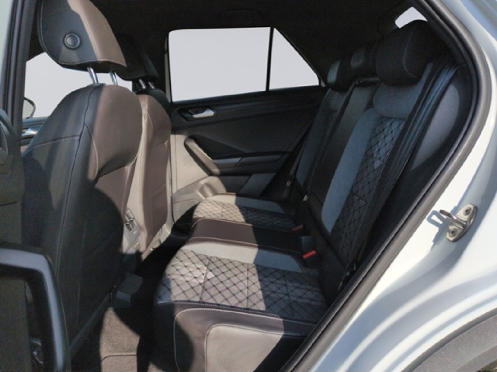 Volkswagen T-Roc – Bild 15