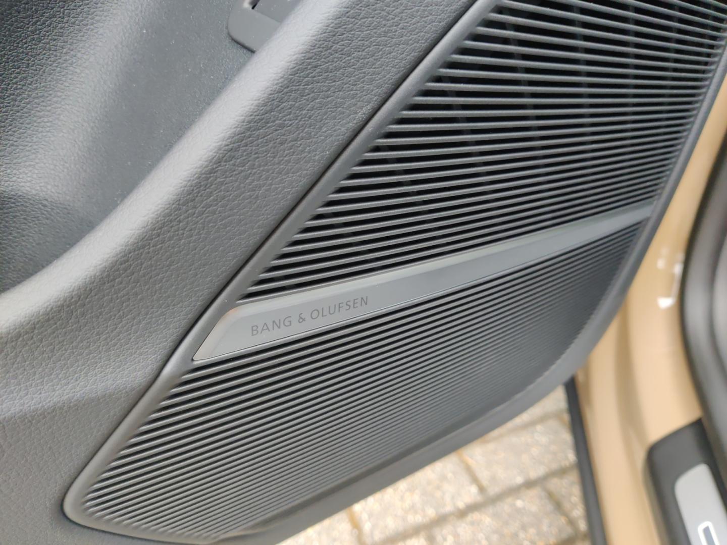 Image about Audi SQ8 SUV TFSI quattro tiptronic