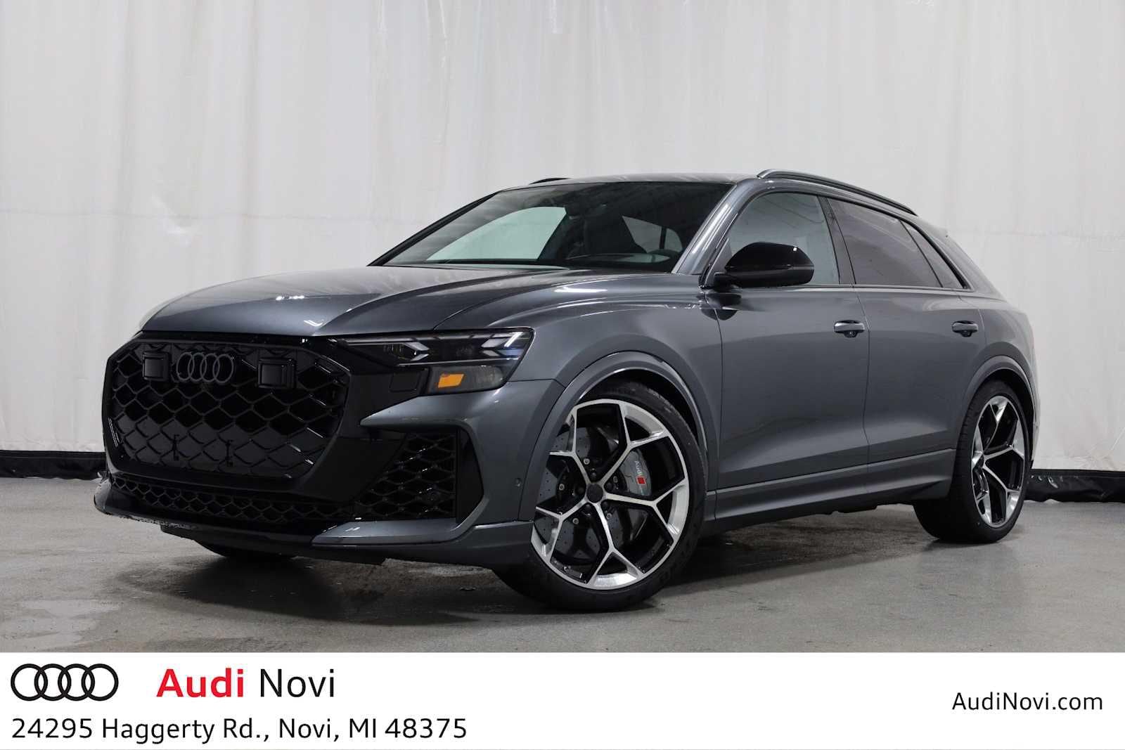 2026 Audi RS Q8 -'s photo