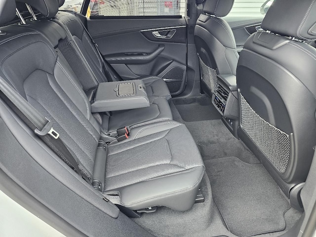 2026 Audi Q8 Prestige - Photo 6